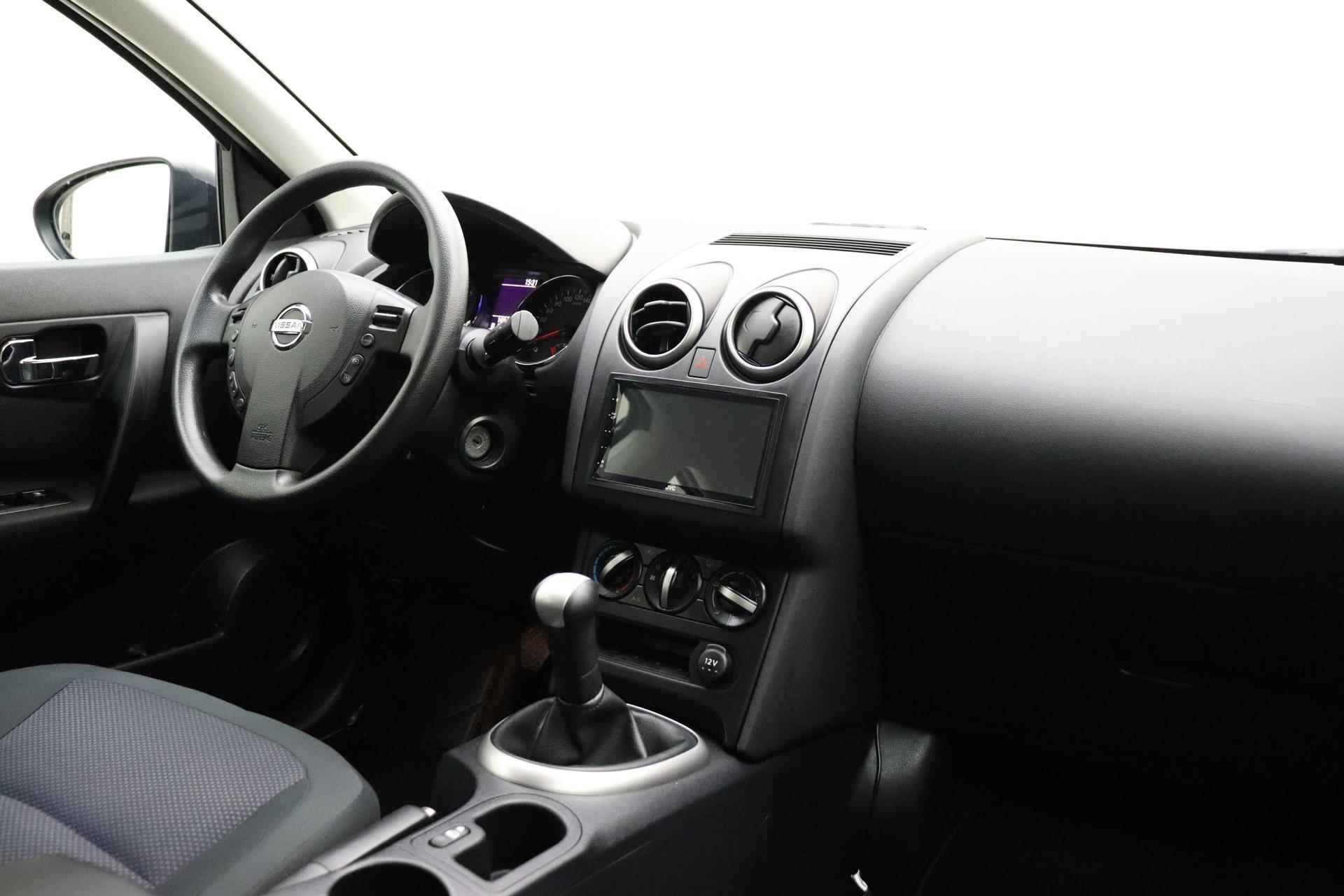Nissan Qashqai 1.6 Visia | Airco | Trekhaak | Lichtmetalen velgen | Cruise control | Hoge instap | Electrische ramen voor en achter - 8/32