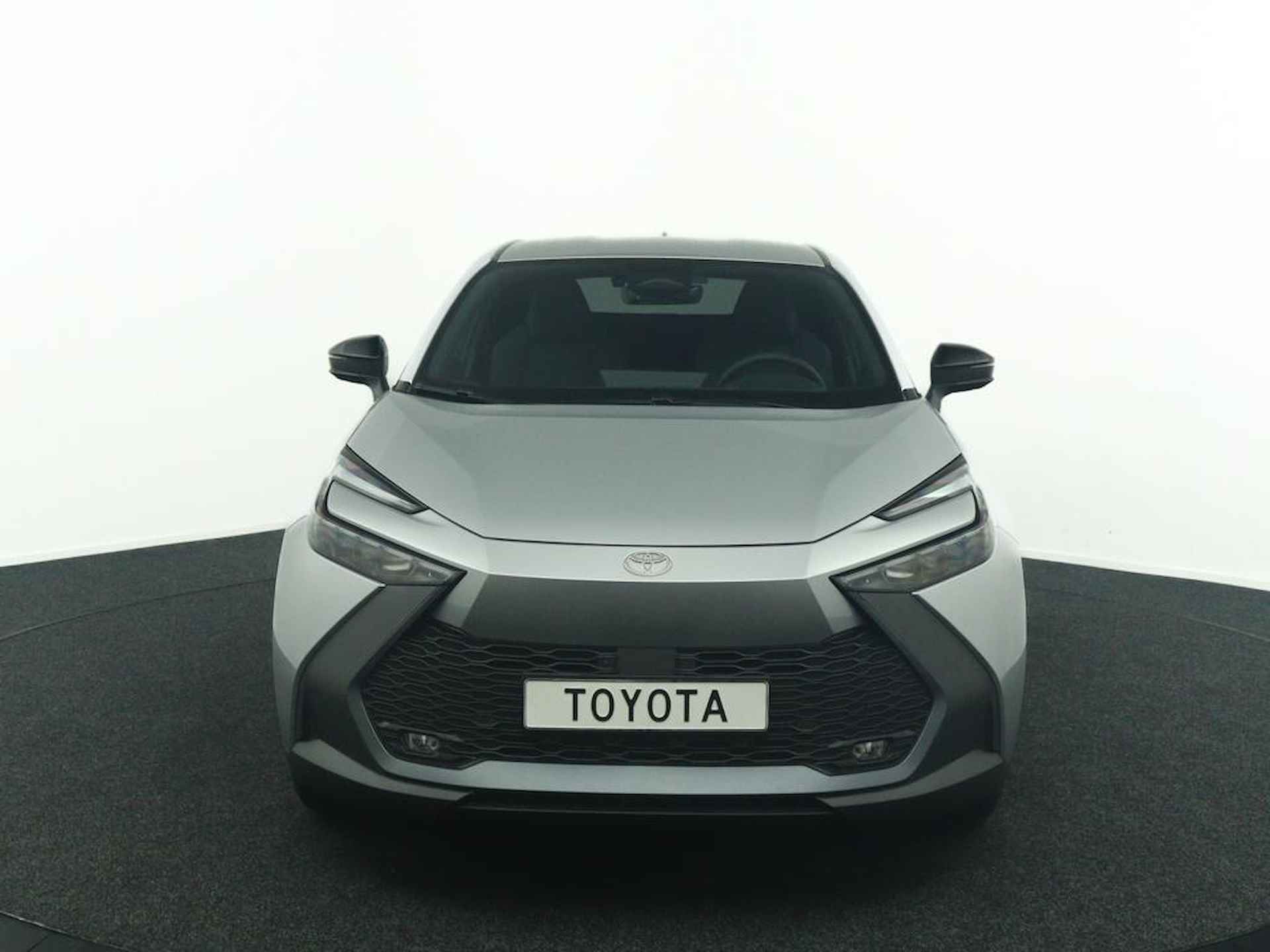 Toyota C-HR 1.8 Hybrid 140 First Edition | Nieuwe Auto | Direct Beschikbaar | 360 Camera | Navigatie | Parkeersensoren Rondom | - 7/46