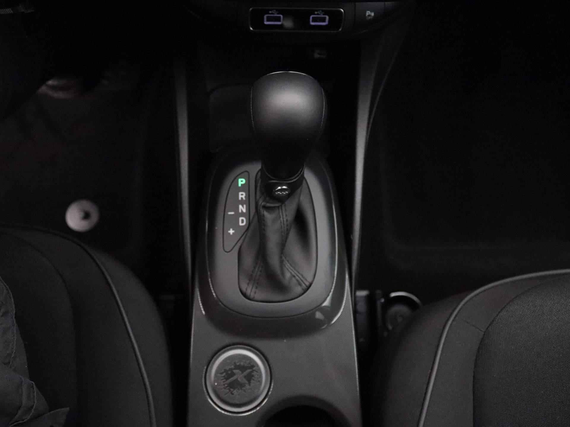 Fiat 500 X 1.5 Hybrid Cabrio | Parkeersensoren achter | Cruise Control | Apple Carplay & Android Auto | DEMO SALE - 10/25