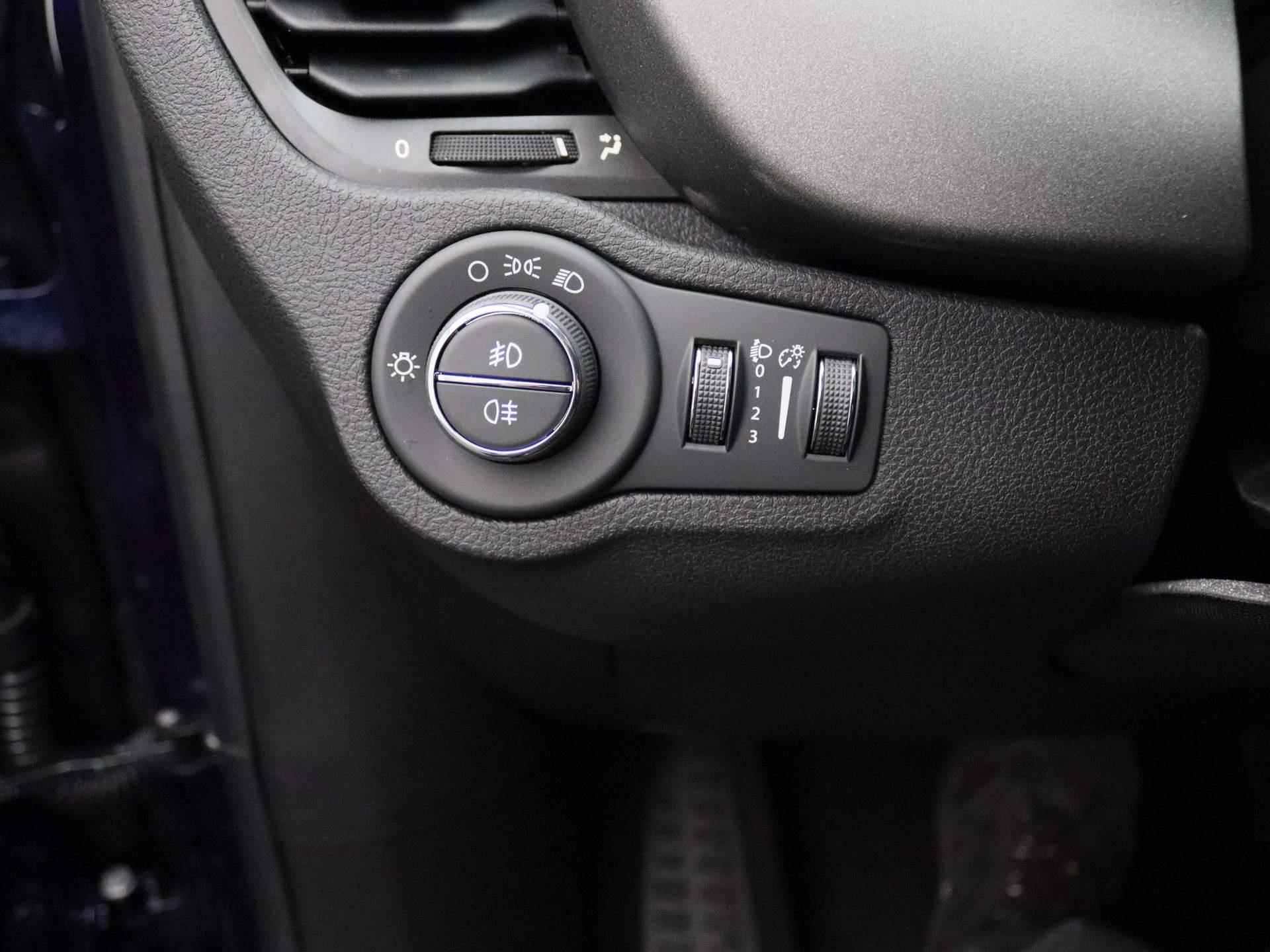 Fiat 500 X 1.5 Hybrid Cabrio | Parkeersensoren achter | Cruise Control | Apple Carplay & Android Auto | DEMO SALE - 18/25
