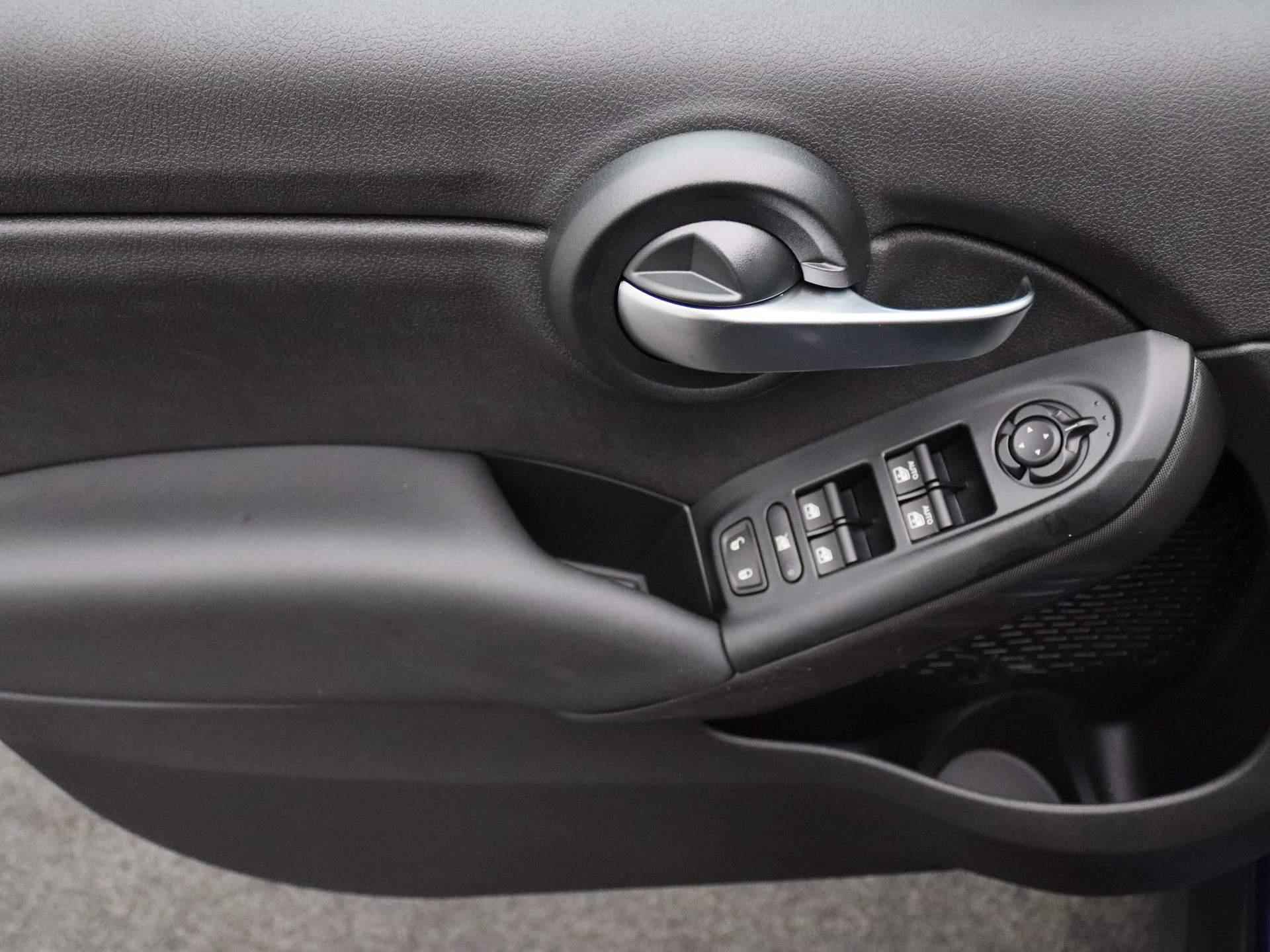 Fiat 500 X 1.5 Hybrid Cabrio | Parkeersensoren achter | Cruise Control | Apple Carplay & Android Auto | DEMO SALE - 19/25