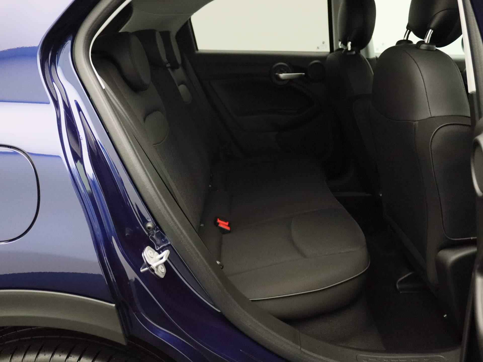 Fiat 500 X 1.5 Hybrid Cabrio | Parkeersensoren achter | Cruise Control | Apple Carplay & Android Auto | DEMO SALE - 22/25