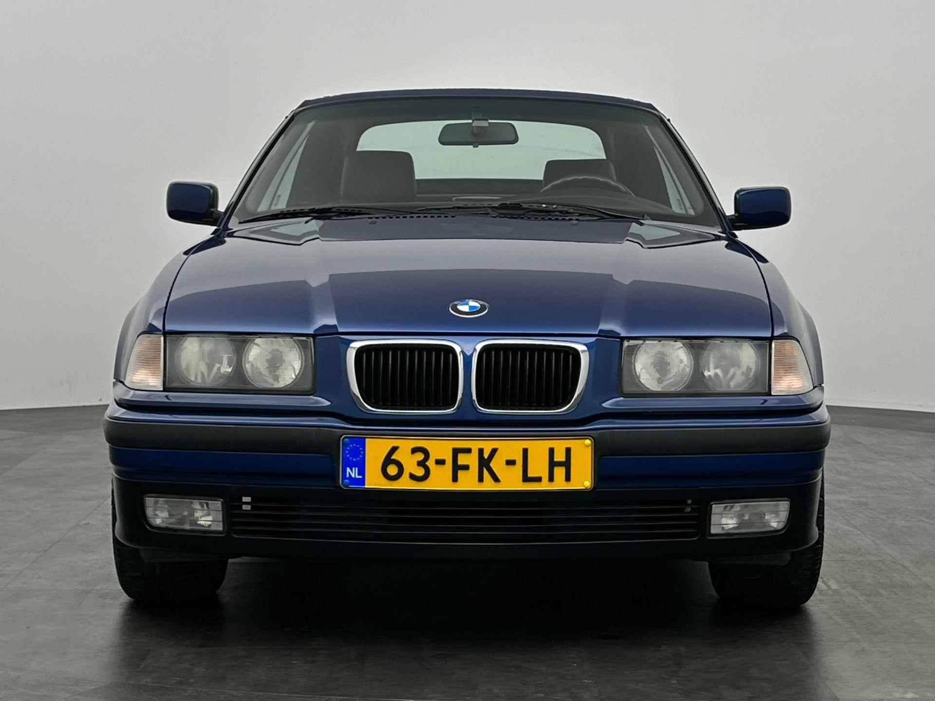 BMW 3-serie Cabrio 318i Executive - 13/29