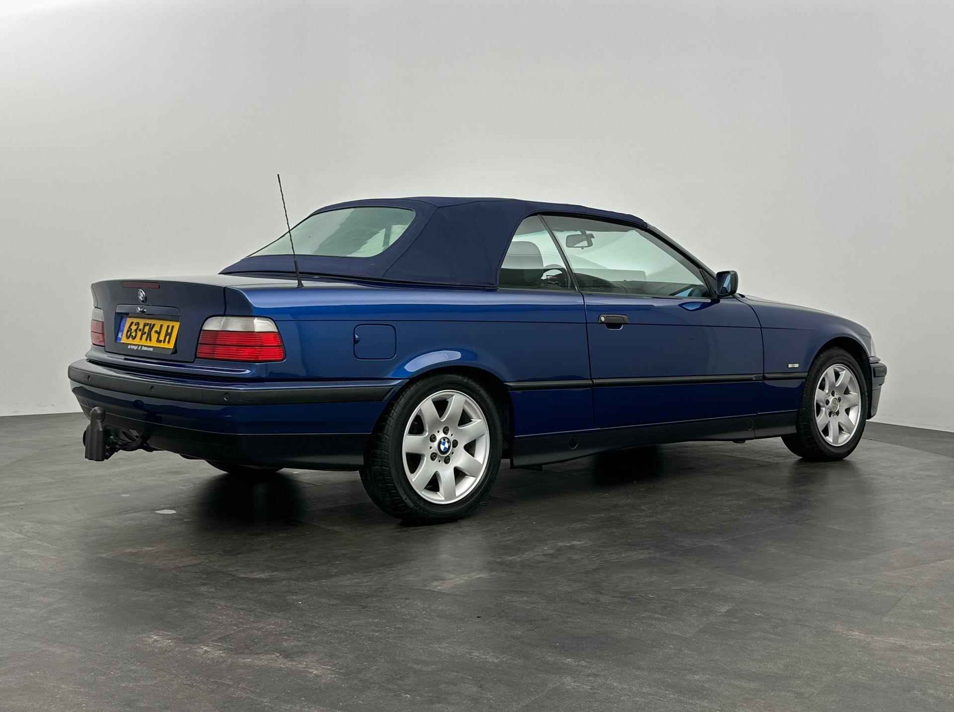 BMW 3-serie Cabrio 318i Executive - 15/29