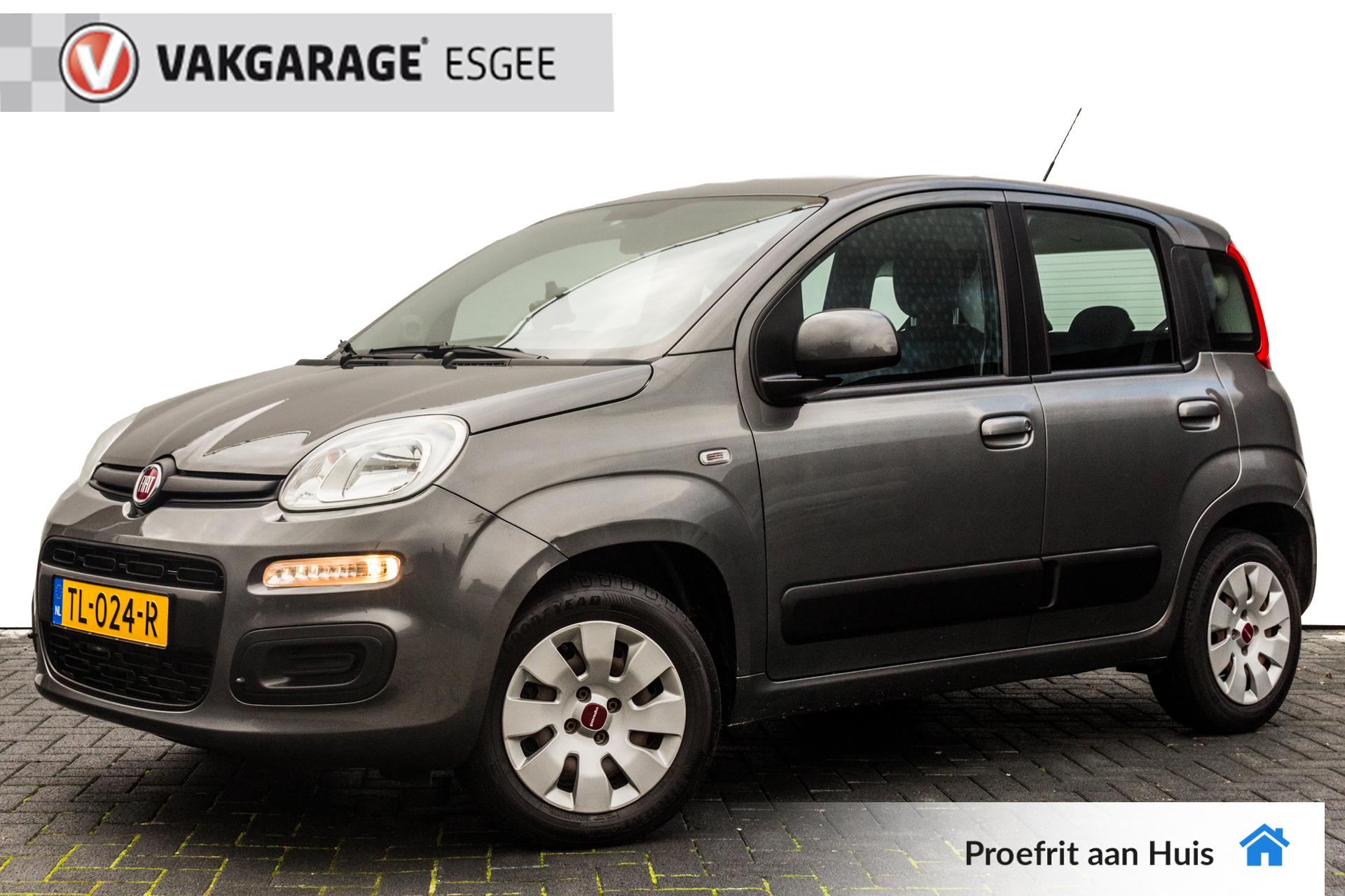 Fiat Panda 0.9 TwinAir Lounge Automaat . | PDC Achter| Trekhaak | Airco | CR Control | Hoge zit |