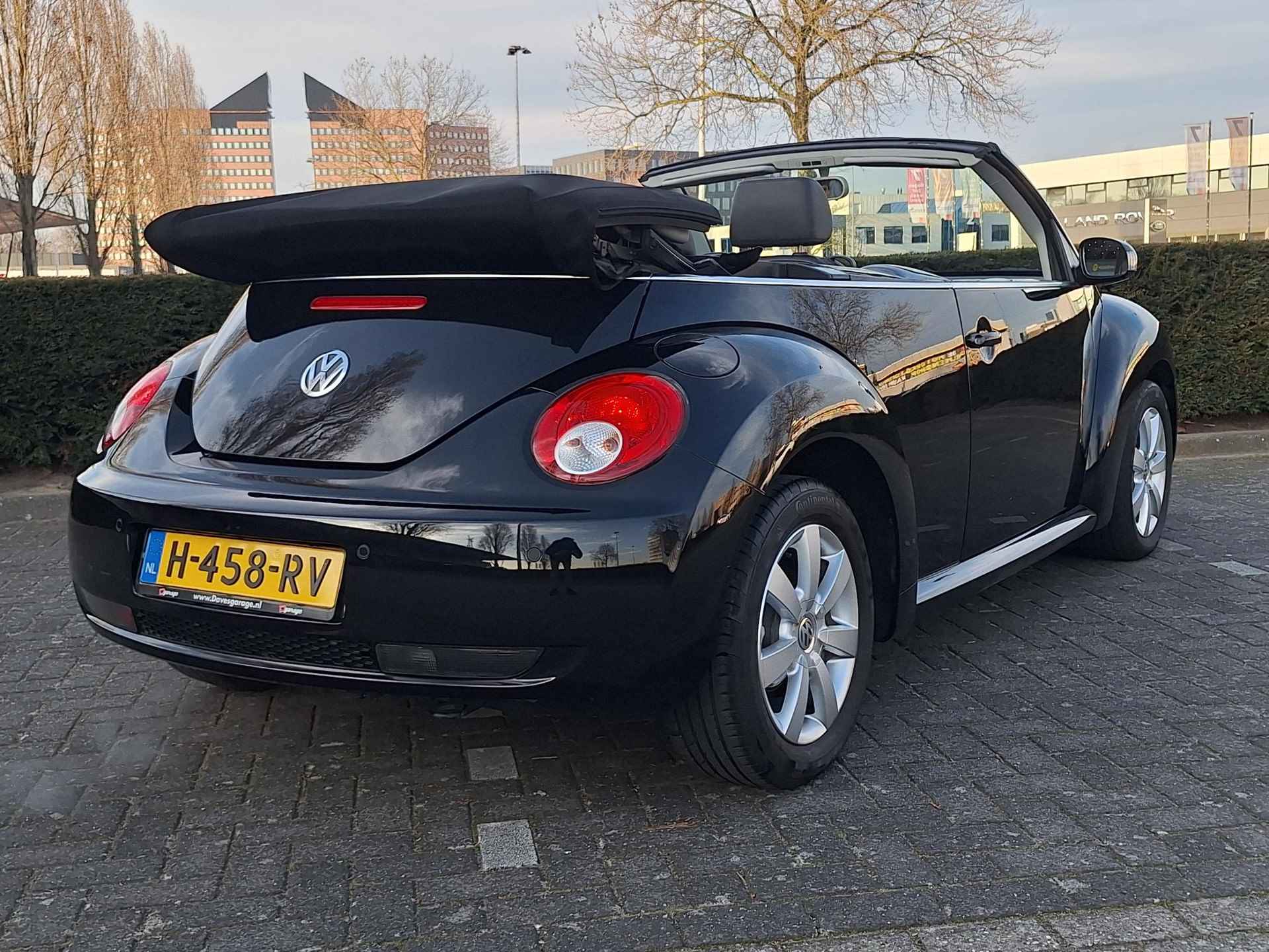 Volkswagen New Beetle Cabriolet 1.6 Trendline | Inclusief nieuwe apk | Elektrische kap | Airco | Stoelverwarming | paar schoonheidsfoutjes | Rijdt goed | Zonder Garantie | - 21/37