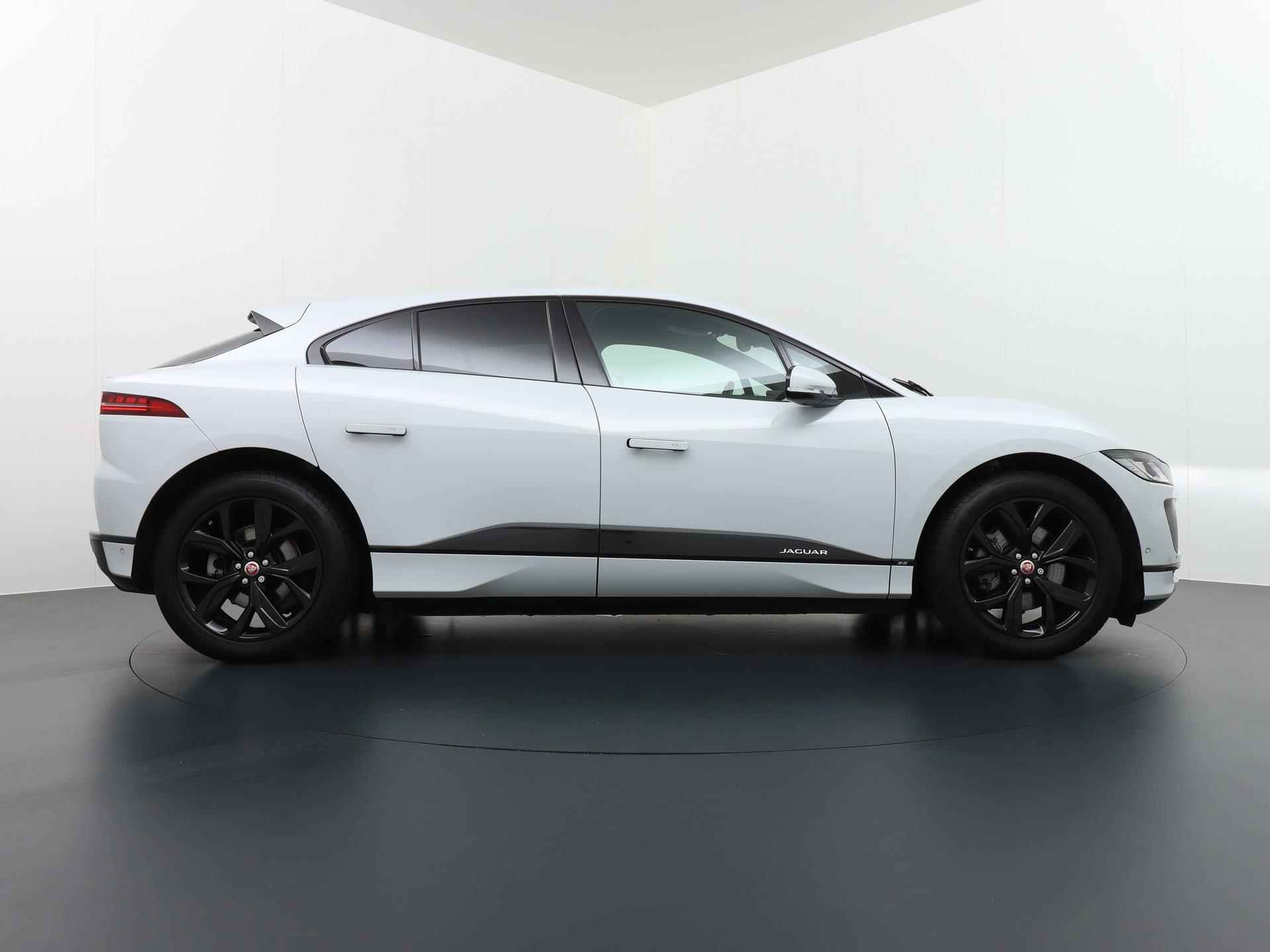 Jaguar I-PACE EV400 HSE VAN 30.900,- VOOR 27.877 EINDEJAARSVOORDEEL: 3.023,- | ORIG. NL. NAP KM. - 11/42