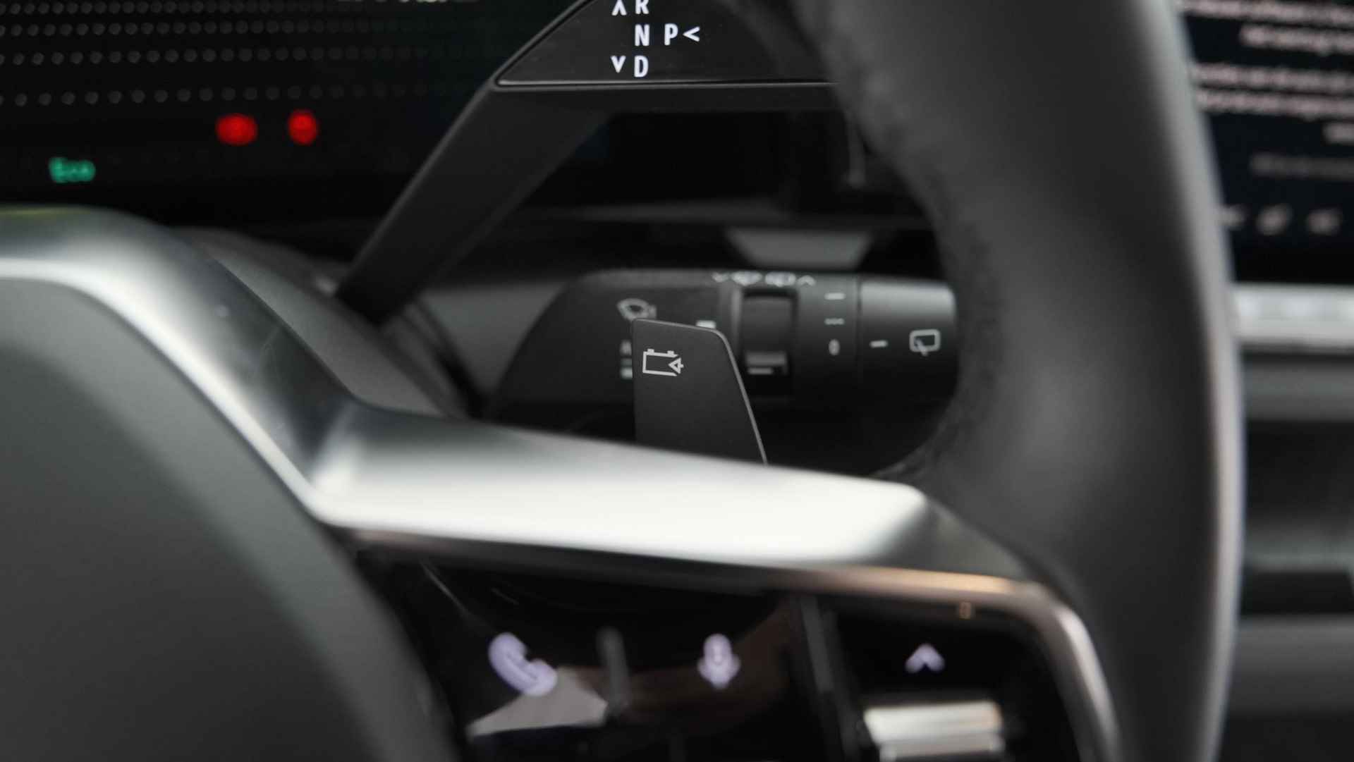 Renault Megane E-Tech EV40 Boost Charge Equilibre | Trekhaak | Pack Winter | Camera | Apple Carplay | Parkeersensoren - 36/69