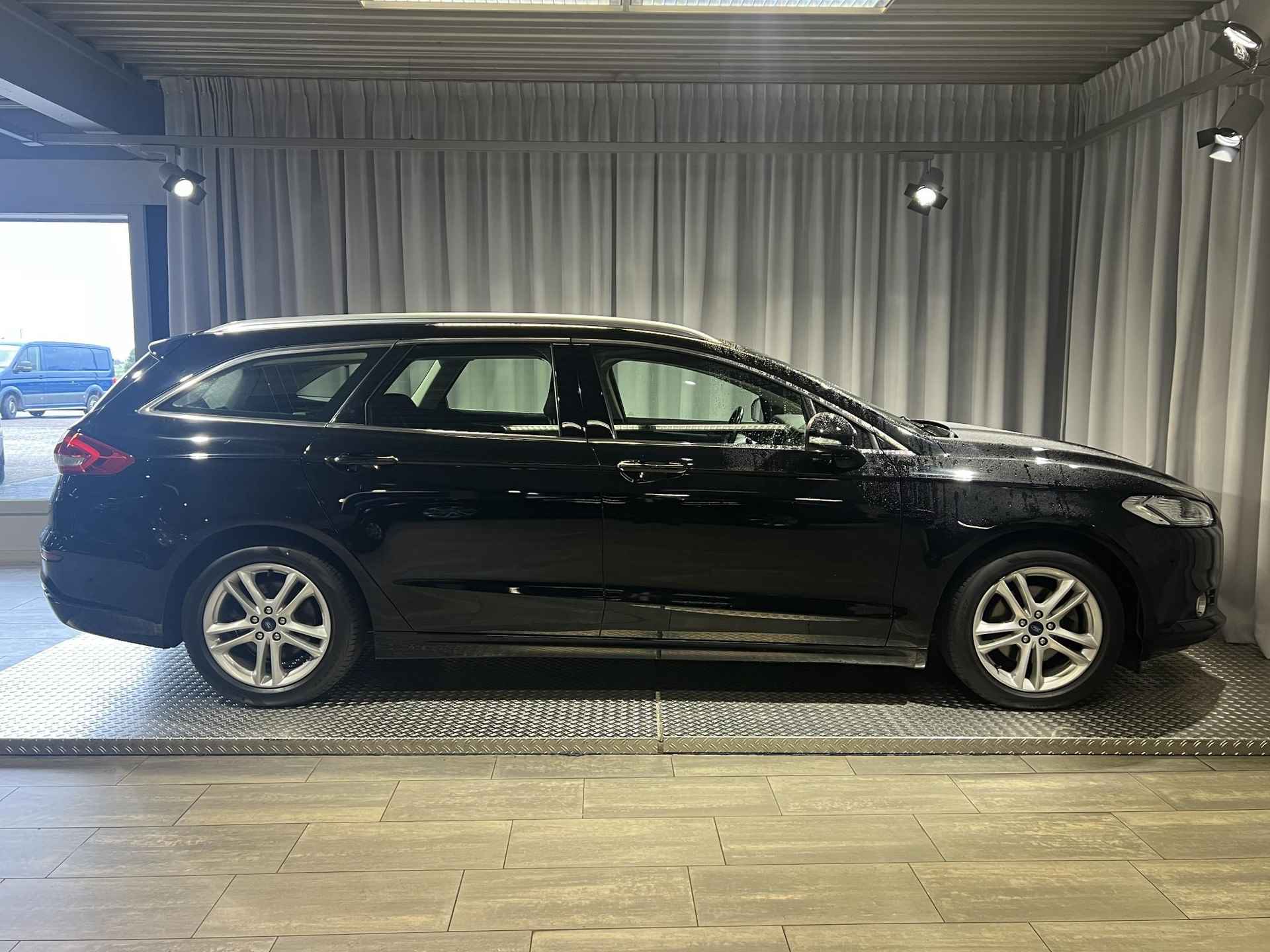 Ford Mondeo Wagon 1.5 Titanium Lease Edition - 21/30