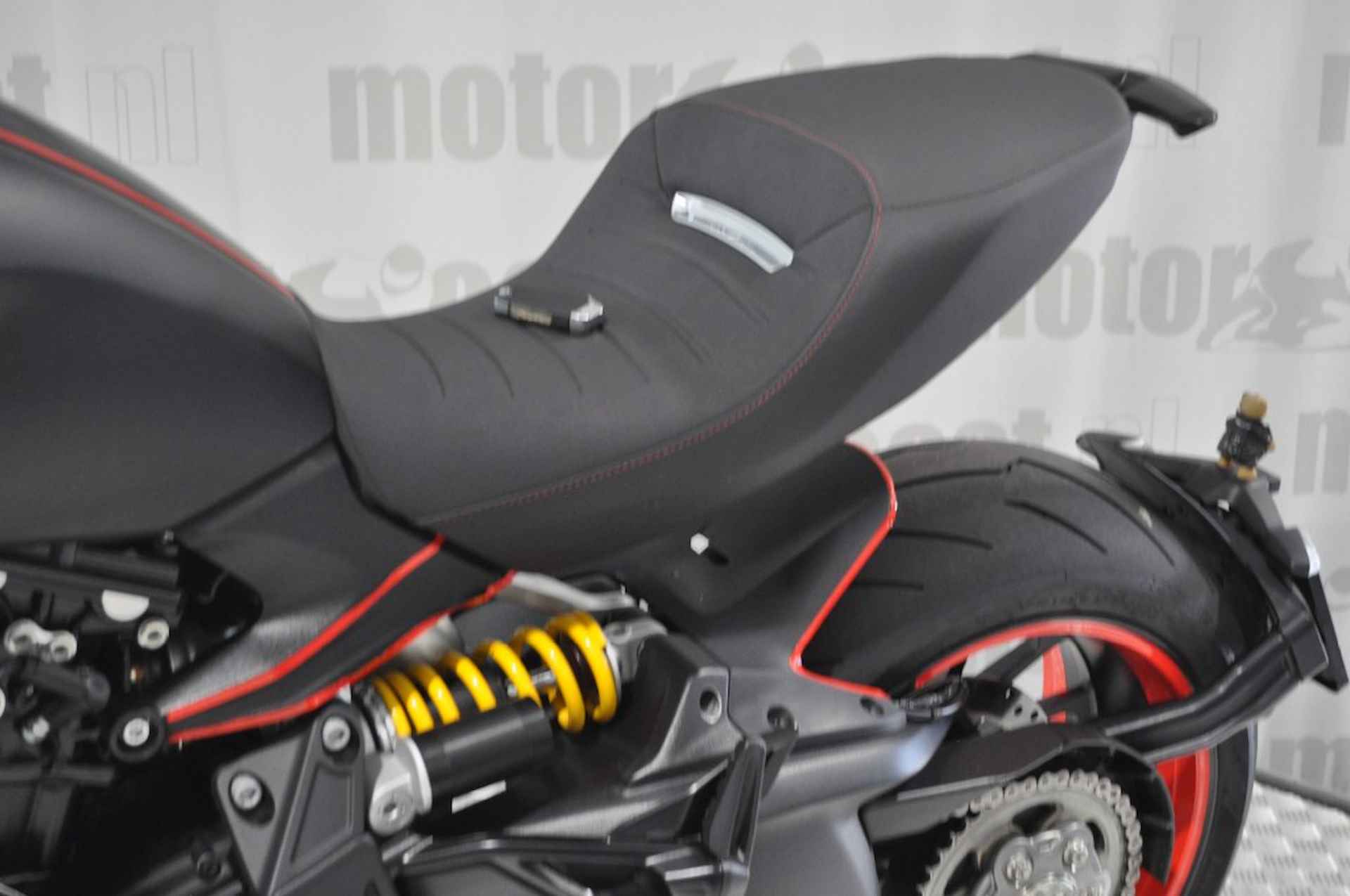 DUCATI Diavel 1260 - 7/23