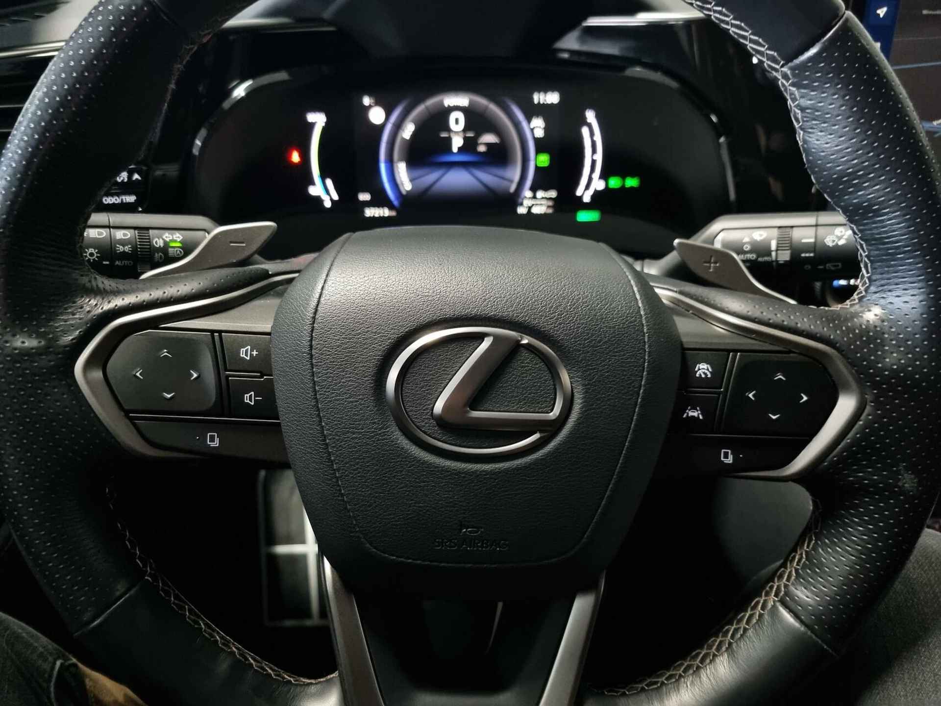 Lexus NX 450h+ AWD PLUG-IN F Sport Line / Trekhaak /HUD - 36/88