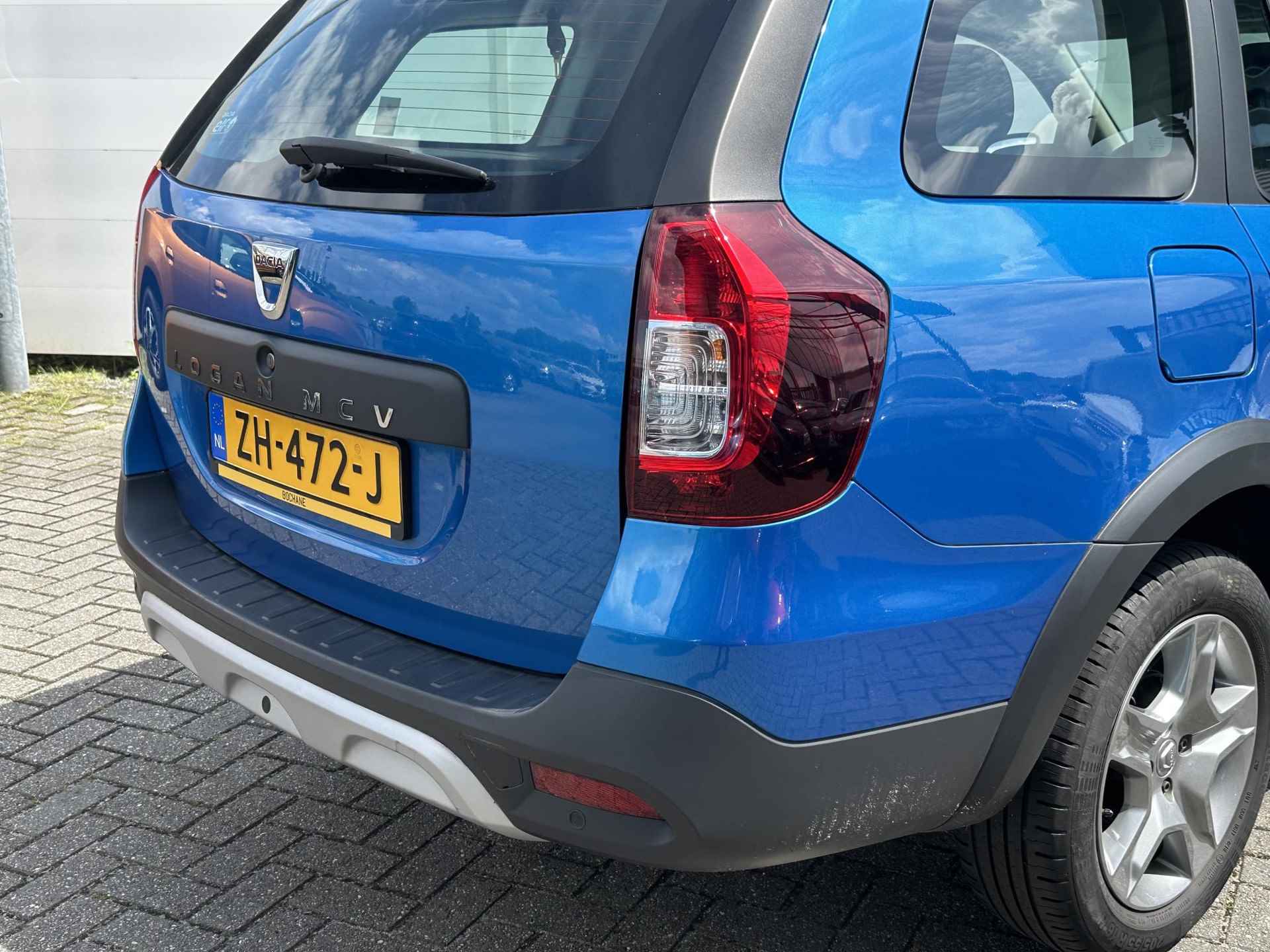 Dacia Logan MCV 0.9 TCe 90 Stepway | Navi | Airco | Cruise | P. Sensoren | Dealer Onderhouden | 1e eig. | Geen Import! - 13/45