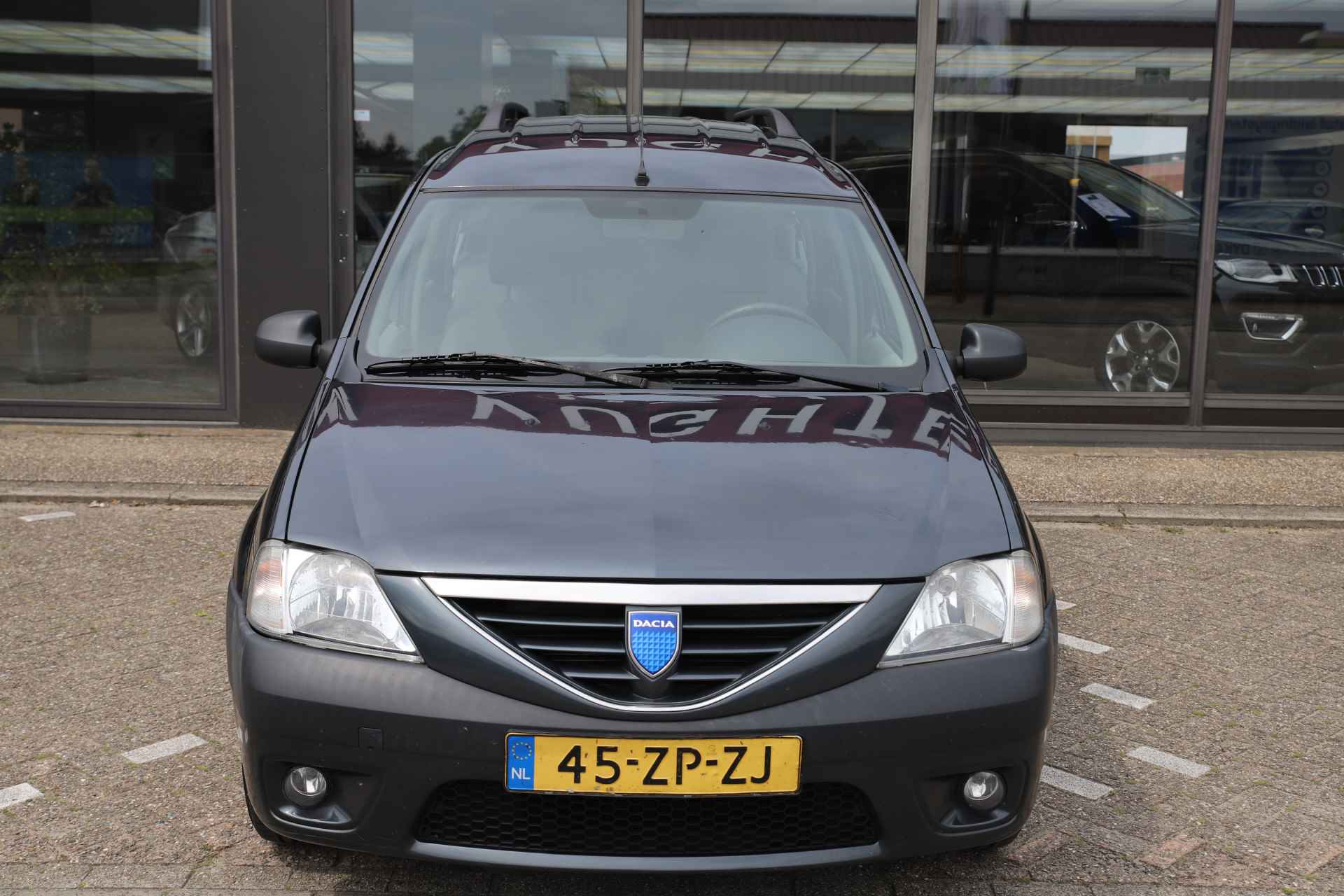 Dacia Logan MCV 1.6-16V /7-persoons/ LPG-3/ Airco/€56 per mnd/Cruise - 35/39