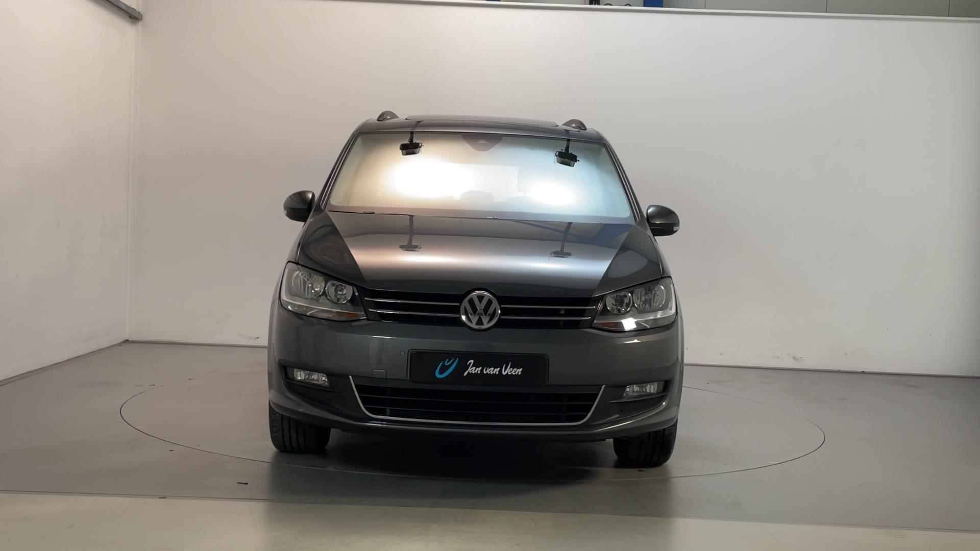 Volkswagen Sharan 1.4 TSI 150PK DSG 7p Exclusive Series Panoramadak Navigatie - 17/24