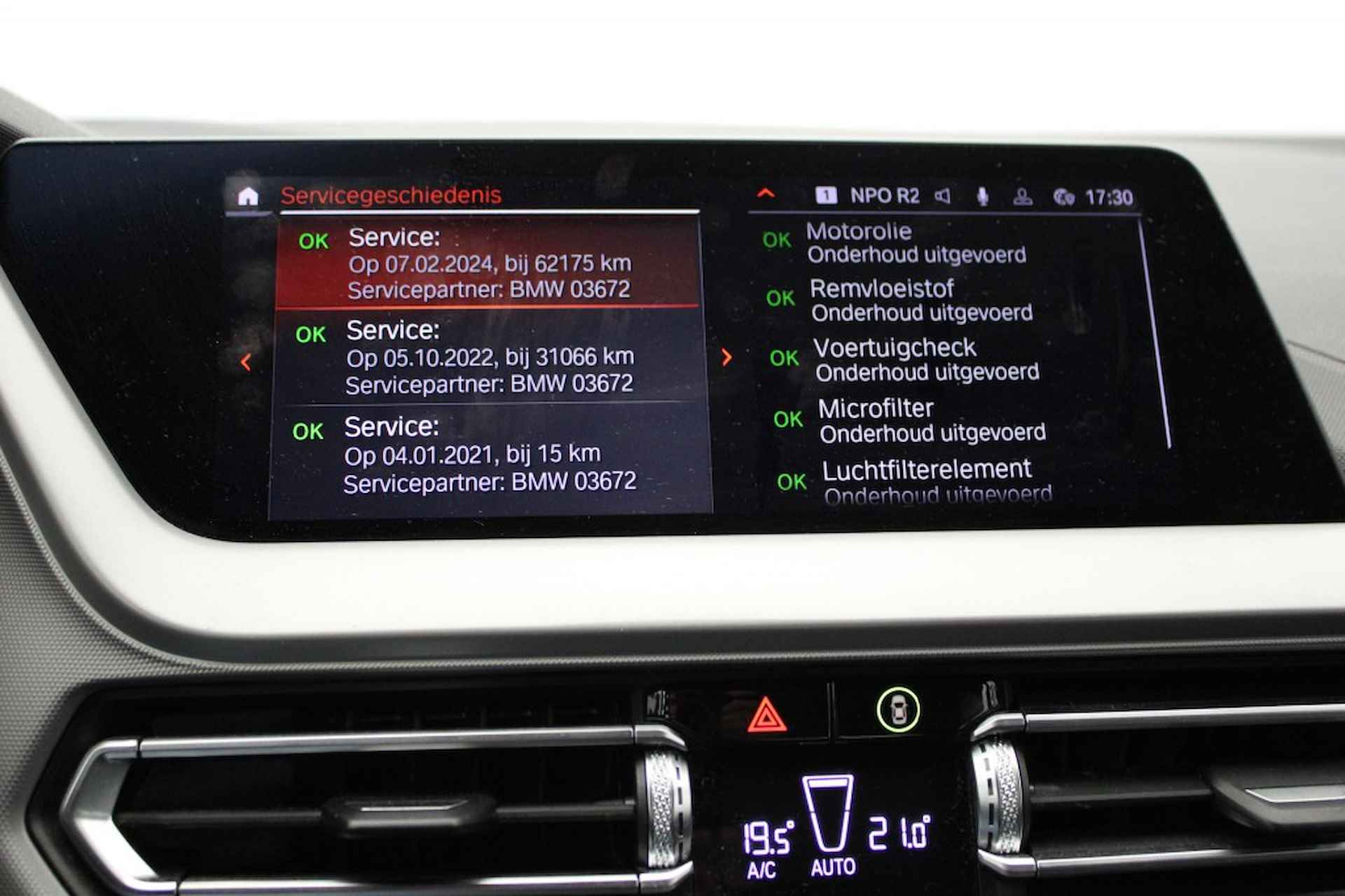 BMW 1-serie 118i Executive Edition Automaat - Carplay, Clima - 19/31