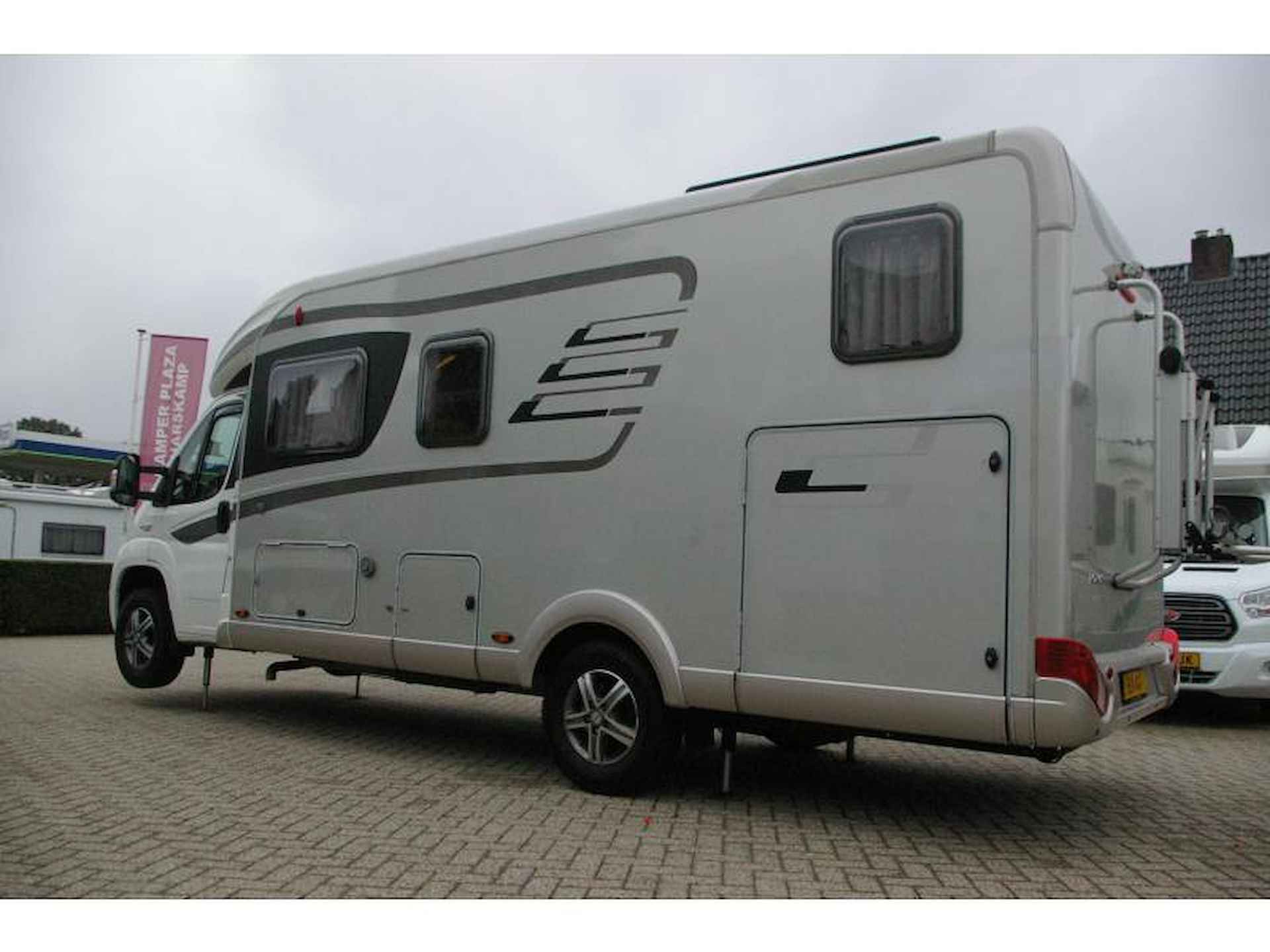 Hymer Tramp 678 CL Automaat, Level Systeem. - 11/21