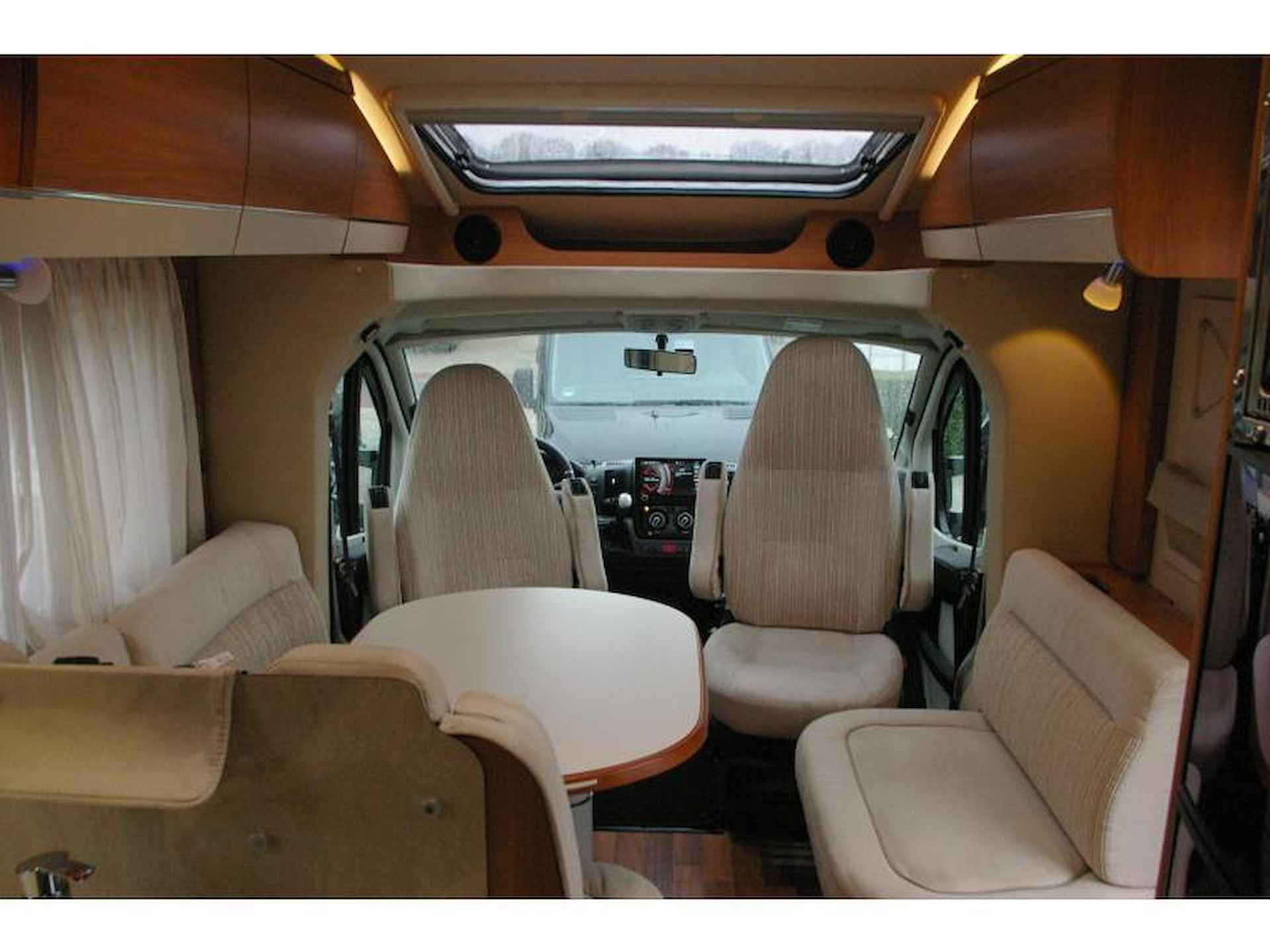 Hymer Tramp 678 CL Automaat, Level Systeem. - 12/21