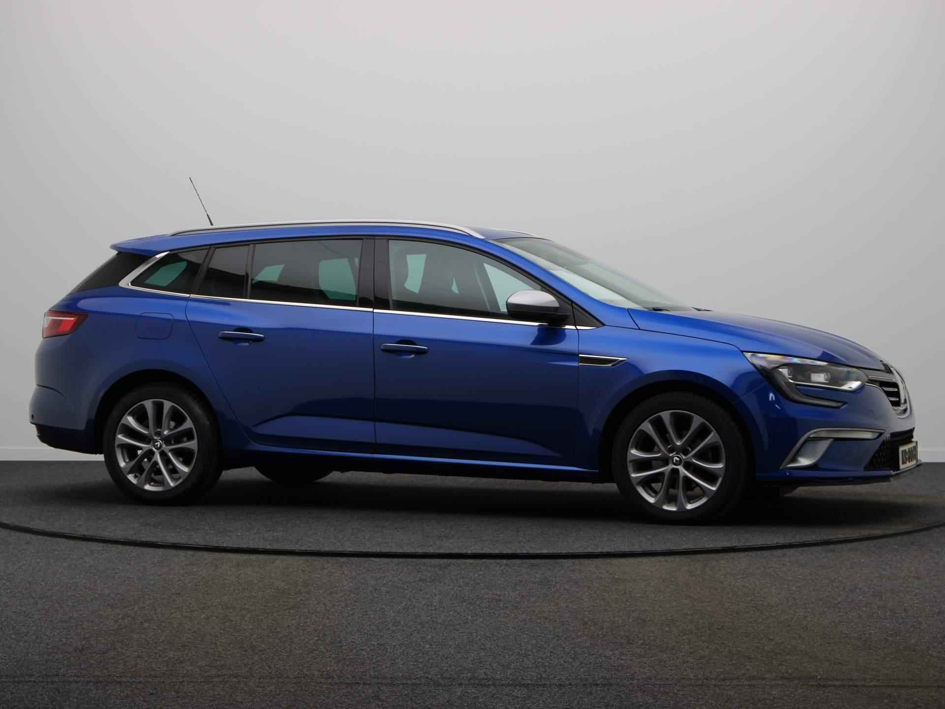 Renault Mégane Estate TCe 130pk GT-Line | Sportstoelen | BOSE Premium audio | Achteruitrijcamera | Parkeersensoren voor/achter | - 13/53