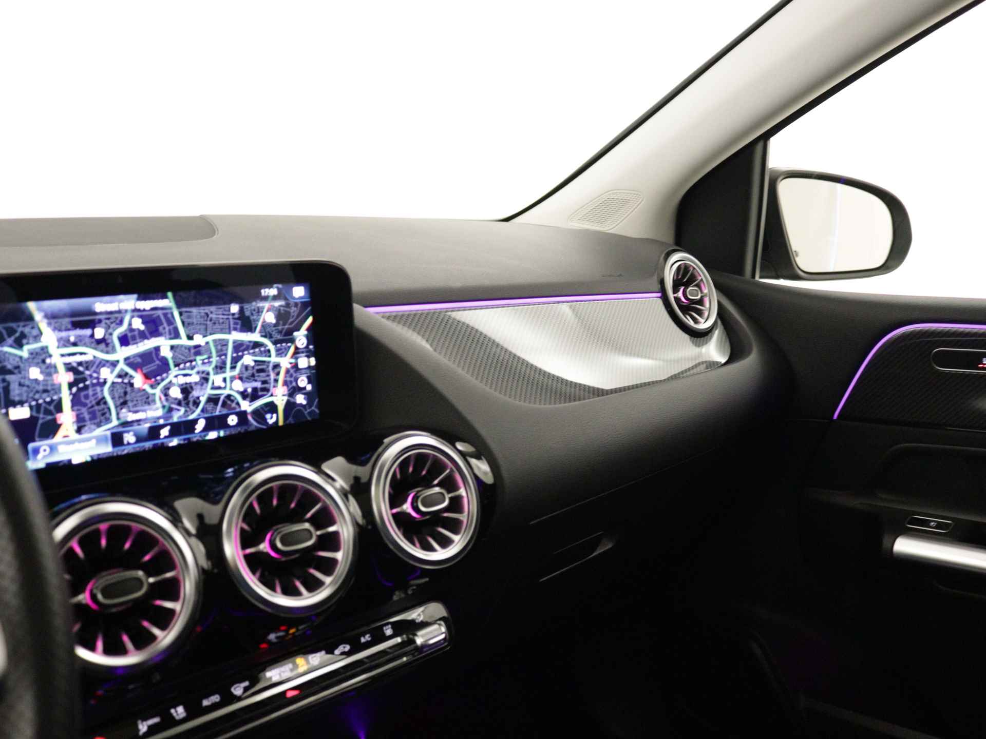 Mercedes-Benz B-Klasse 250 e AMG Line Limited | Panoramadak | Sfeerverlichting | Apple Carplay | Elektrische Achterklep | Inclusief 24 maanden MB Certified garantie voor Europa. - 8/44