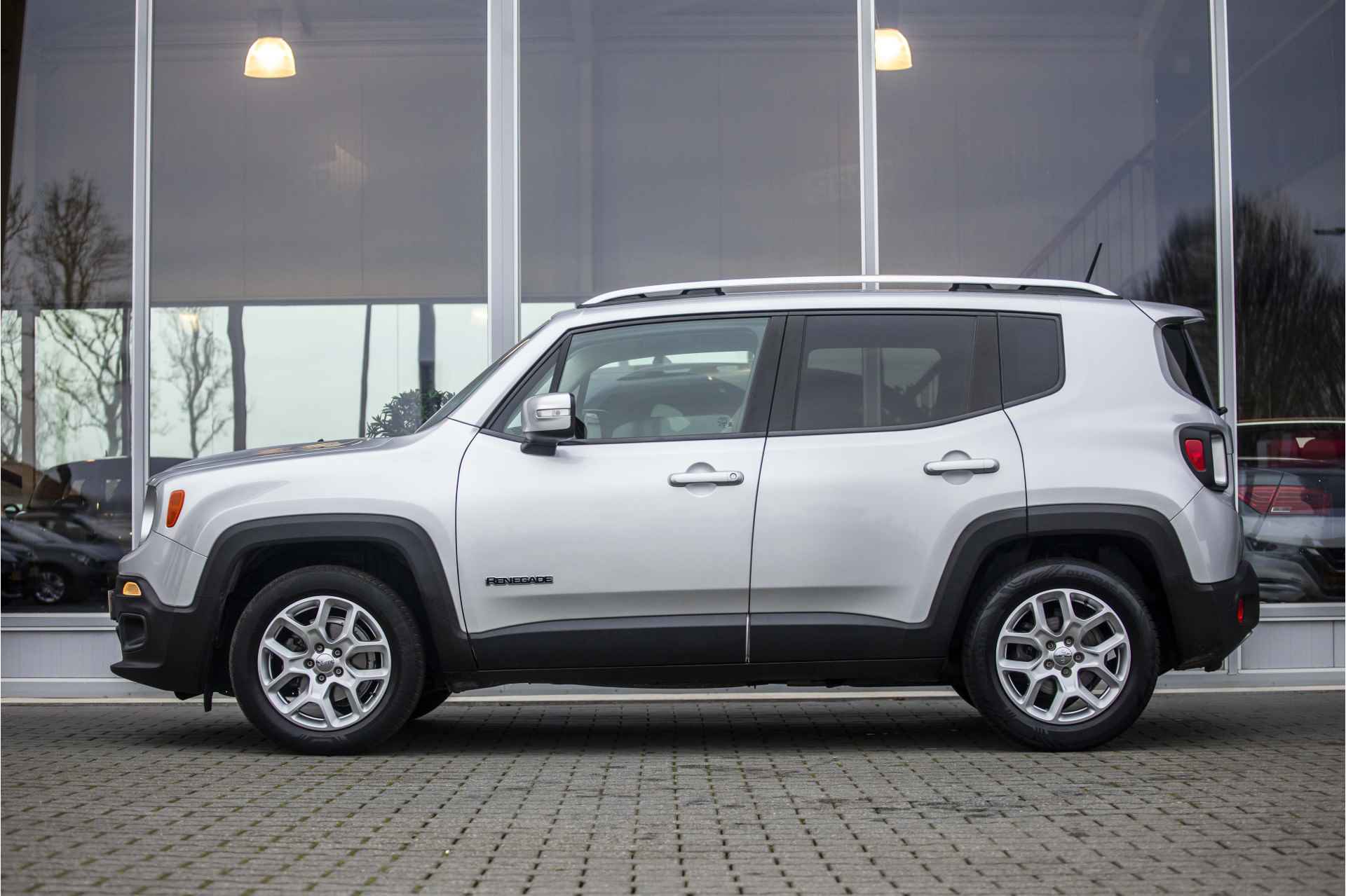 Jeep Renegade 1.4 MultiAir Limited | Trekhaak | NL Auto | Navi - 5/35