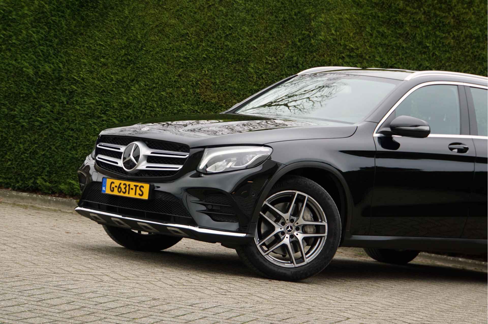 Mercedes-Benz GLC GLC 300 4MATIC AMG line | Distronic LED ILS Stoelverwarming - 9/37