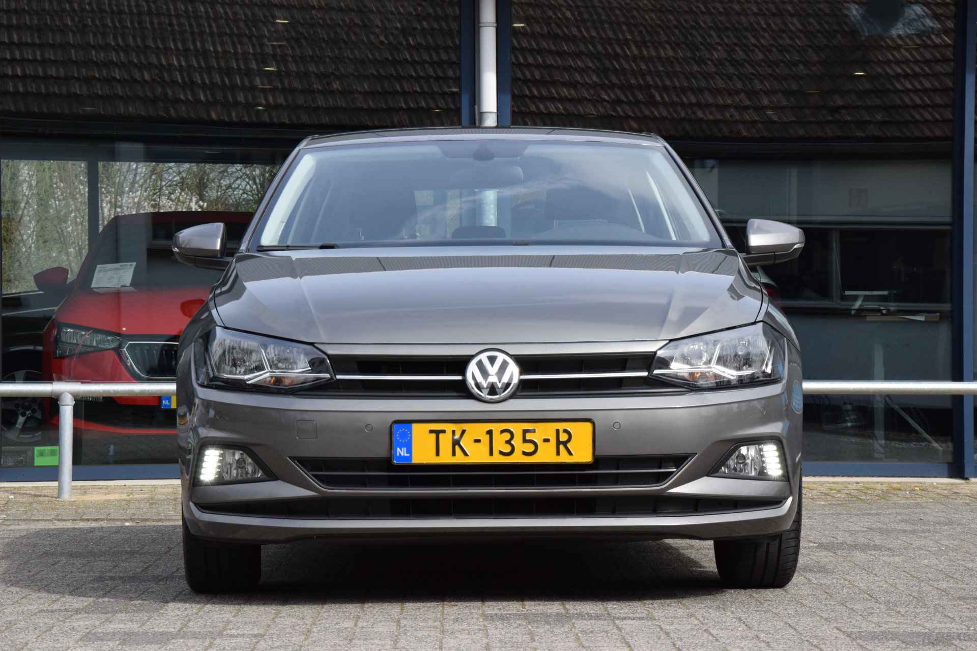 Volkswagen Polo 1.0 TSI 96PK Comfortline Automaat DSG | NL-Auto | BOVAG Garantie | Navigatie | Parkeersensoren V&A | Adaptive Cruise Control | Apple Carplay/Android Auto | - 11/36