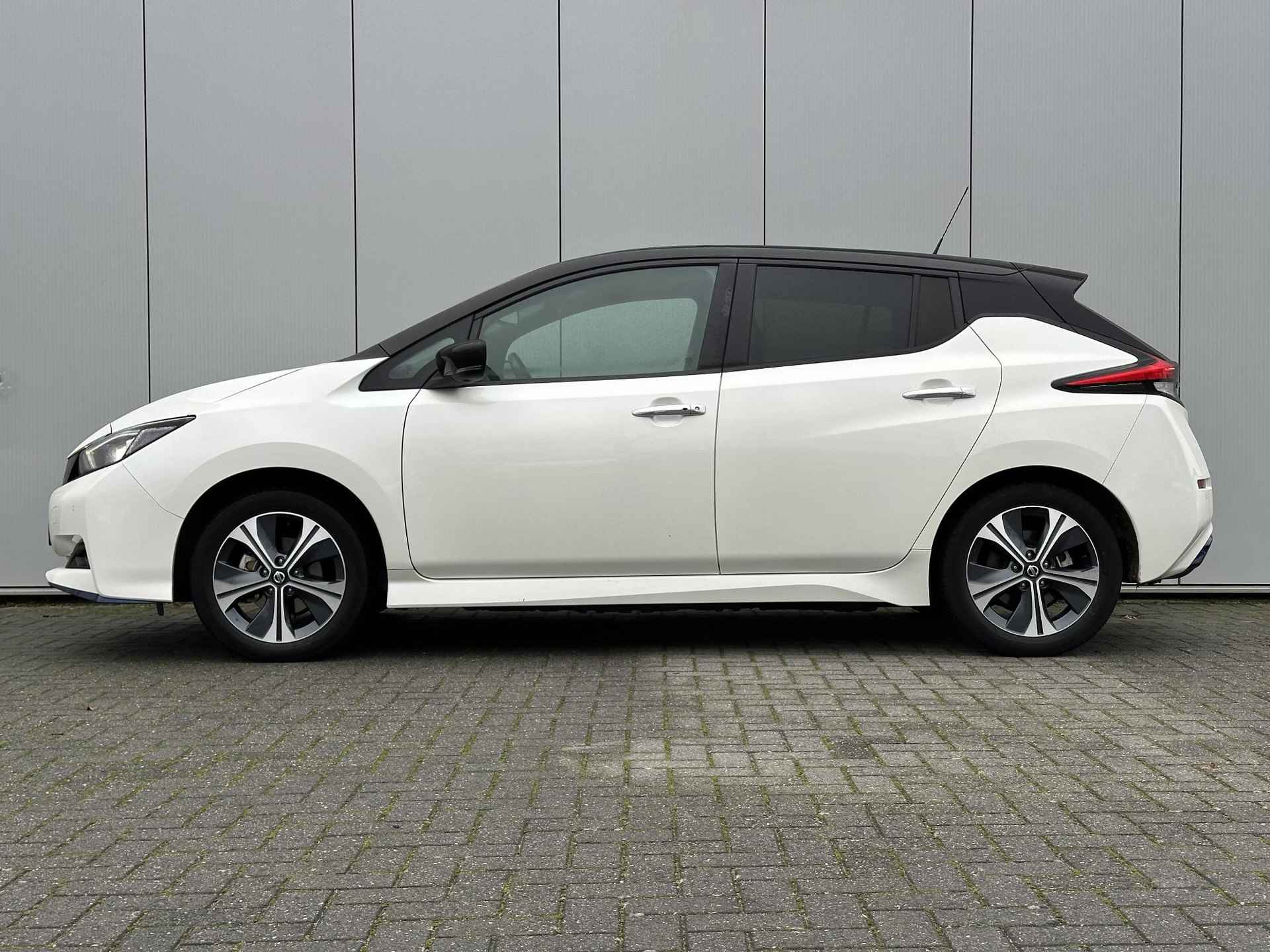 Nissan LEAF e+ N-Connecta 62 kWh / 385 KM WLTP / Navigatie / Fietsendragerhaak / 360 Camera / Stoelverwarming Voor + Achter / Climate & Cruise Control / - 6/44