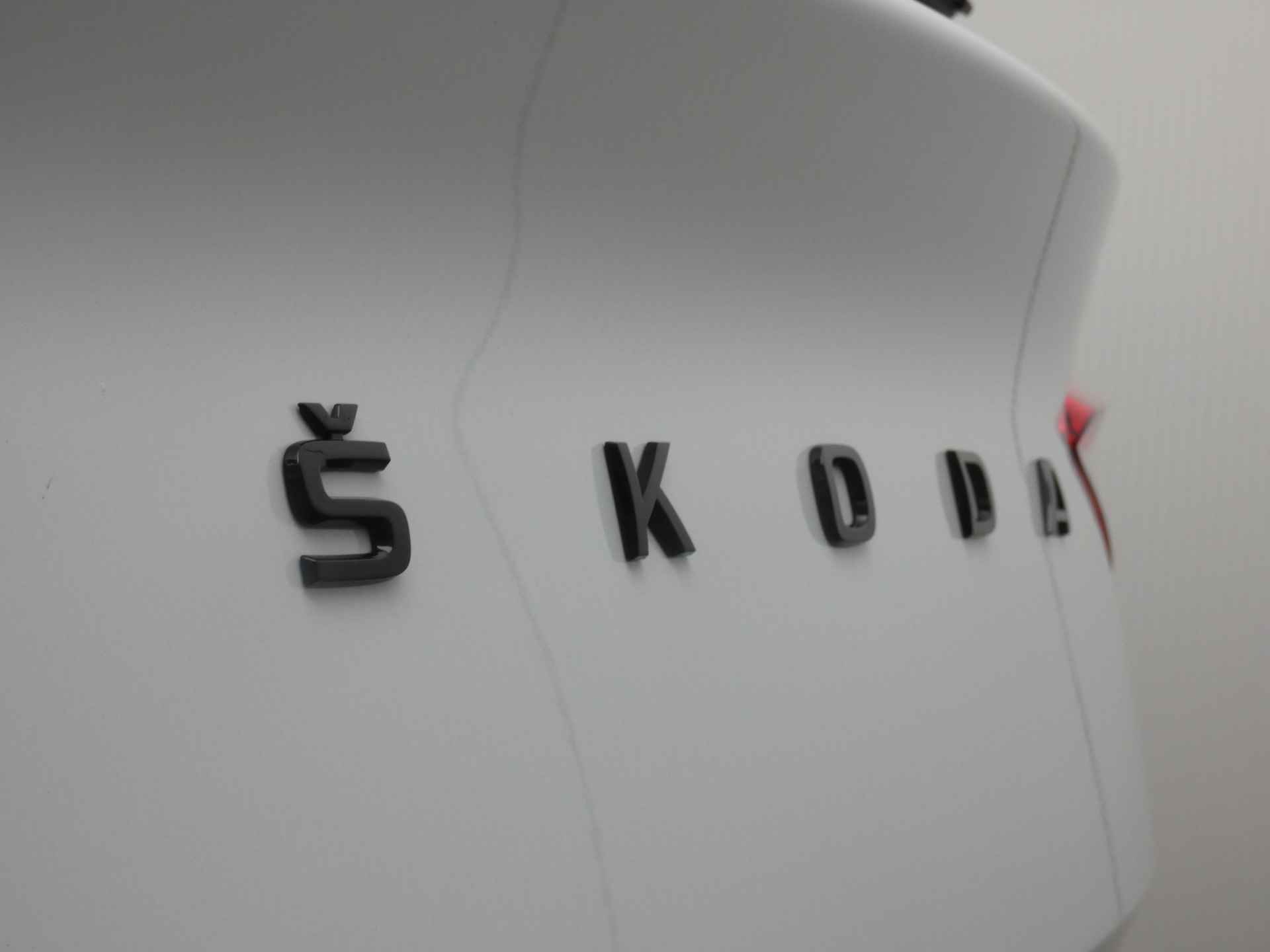 Škoda Enyaq iV 60 Sportline | Adaptieve cruise | Stoelverwarming | Keyless | Matrix LED - 19/71