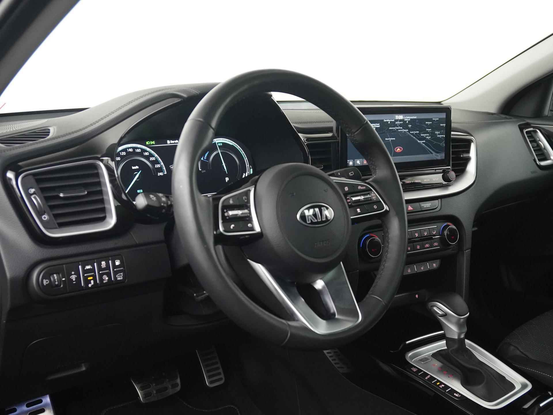 Kia XCeed 1.6 GDi PHEV ExecutiveLine | Schuifdak | Digital Cockpit | Leder | Zondag Open! - 35/42