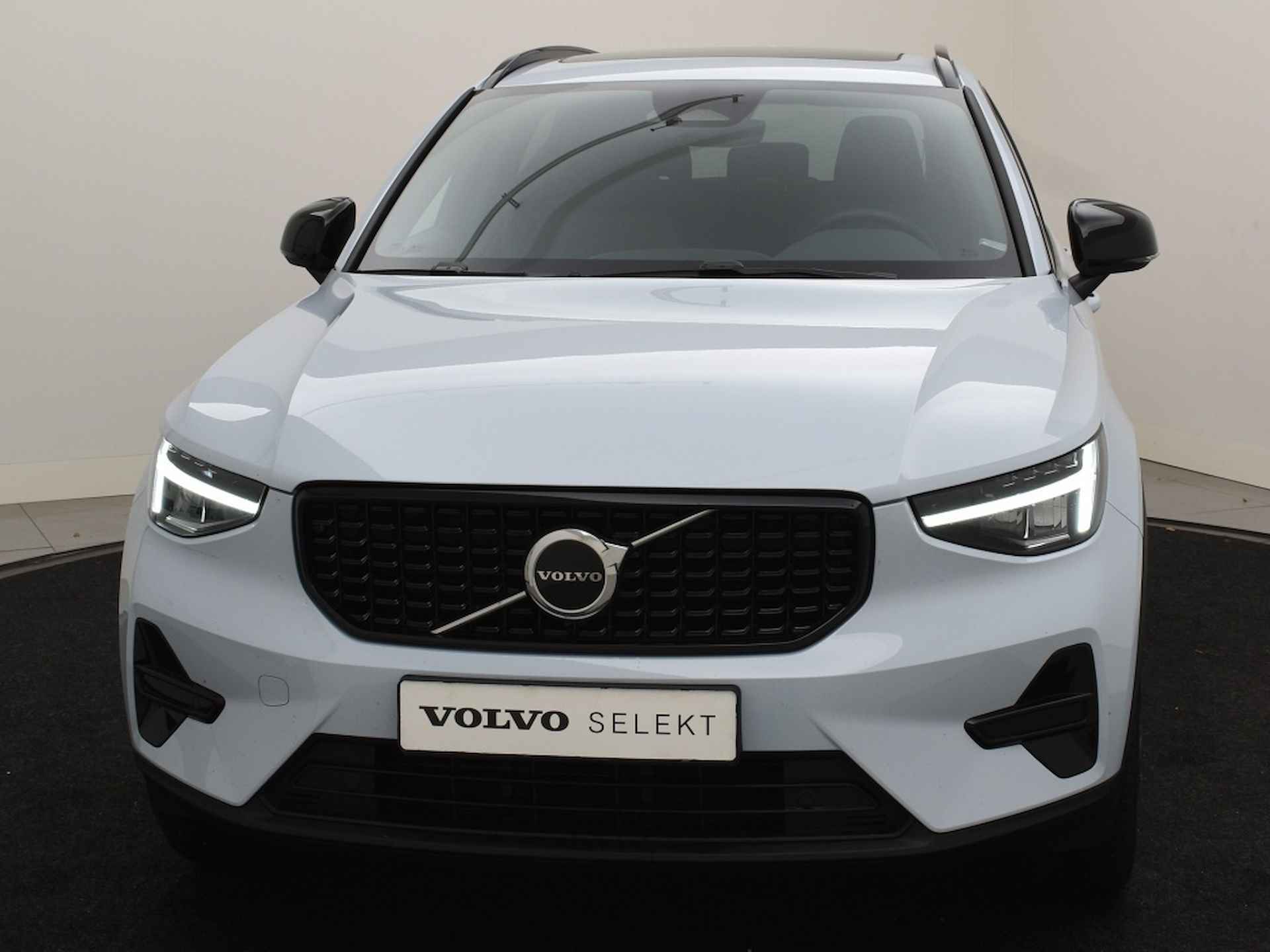 Volvo XC40 B4 AUT(7) PLUS DARK SCHUIFDAK CAMERA GOOGLE MAPS ACC BLIS - 6/36