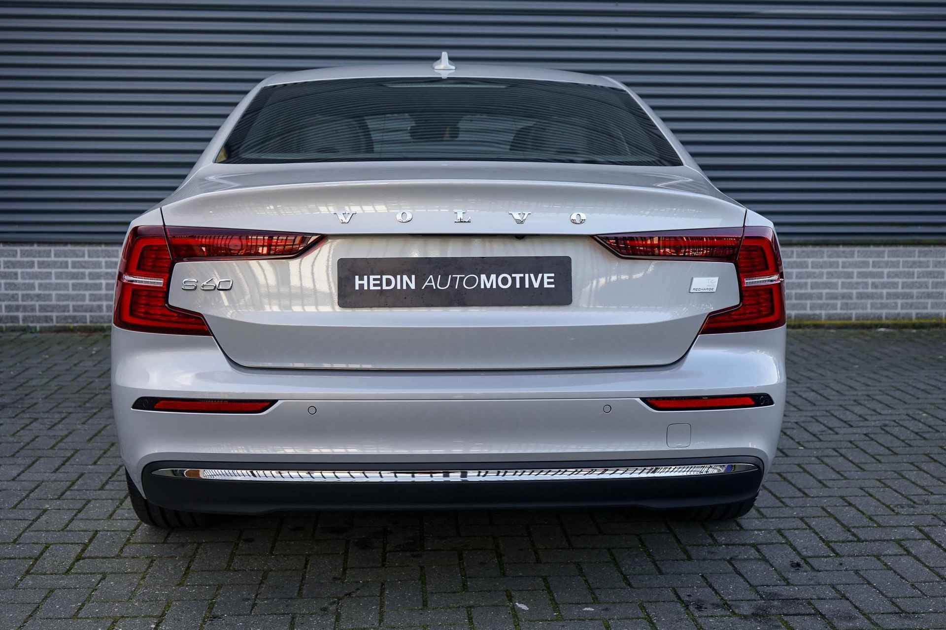 Volvo S60 2.0 Recharge T6 AWD Plus Bright | Harman/kardon audio | Pilot assist | Dode hoek detectie - 8/27