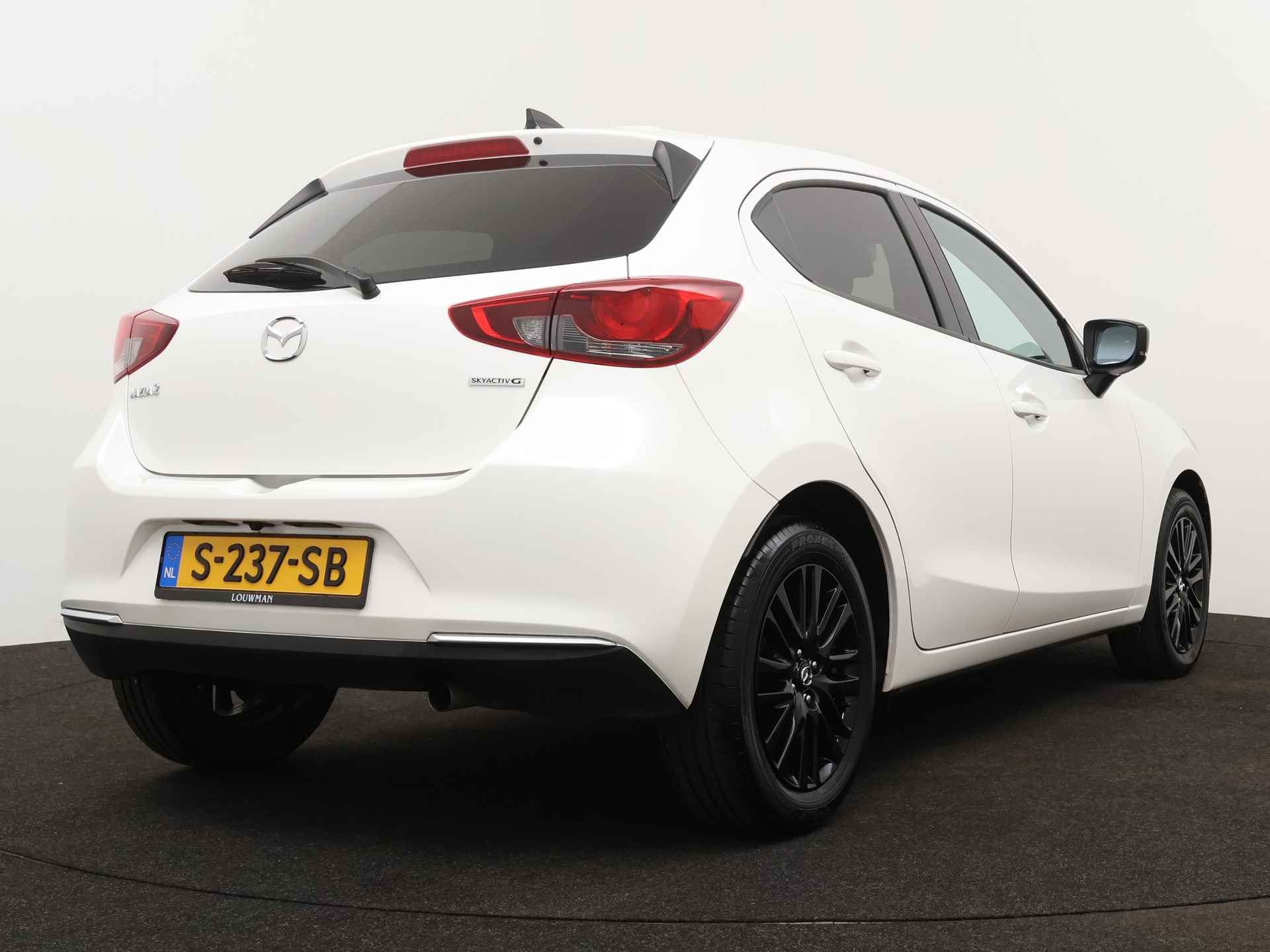 Mazda 2 1.5 Skyactiv-G Sportive - 3/41