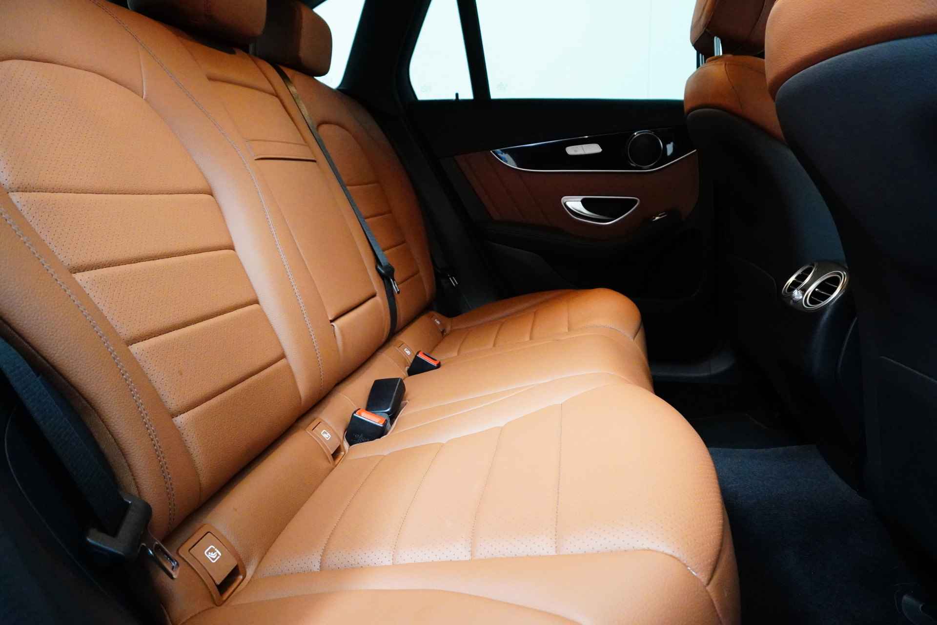Mercedes-Benz GLC 200 4MATIC Premium Plus | Leder | Stoelverwarming | Camera | Trekhaak | - 9/28