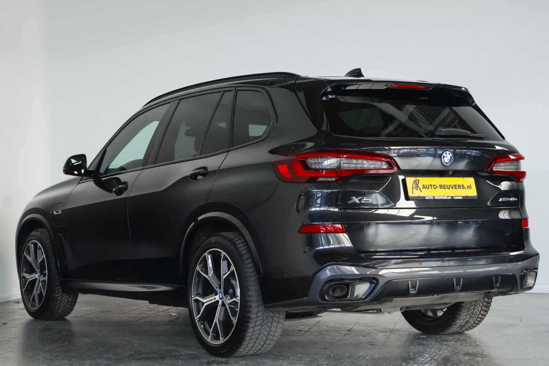 BMW X5 xDrive45e M-Sport / Sky Lounge Opendak /  HUD / HarmanKardon / Pilot assist - 5/51