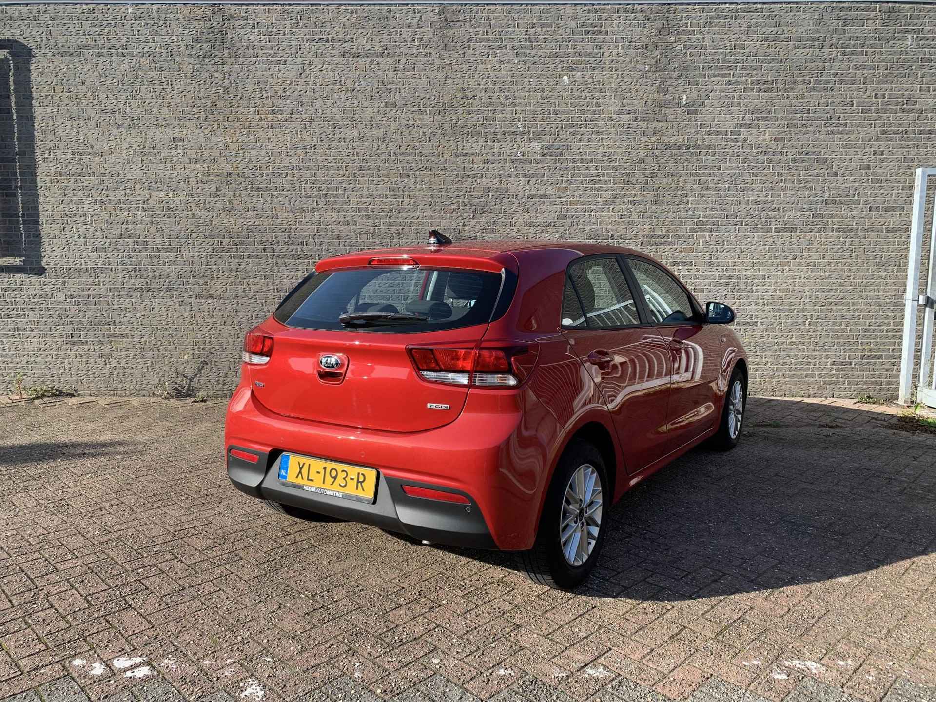 Kia Rio 1.0 TGDI DynamicLine | Navigatie | Camera | Airco | Cruise Control | Apple Carplay/Android Auto | PDC | LMV 15 inch - 18/19