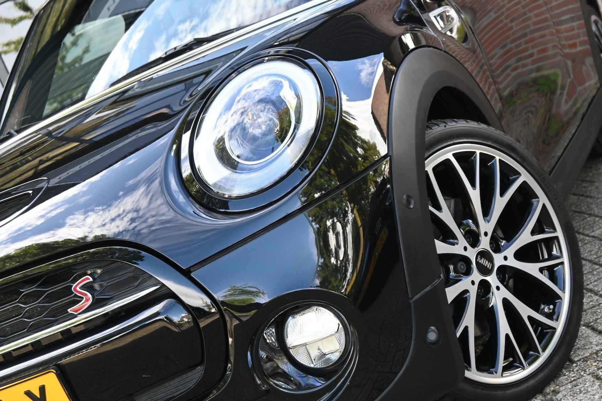 Mini Mini 2.0 Cooper S Chili BLACK Pano Leder H&K A.Cruise DealerOH '17 - 19/49