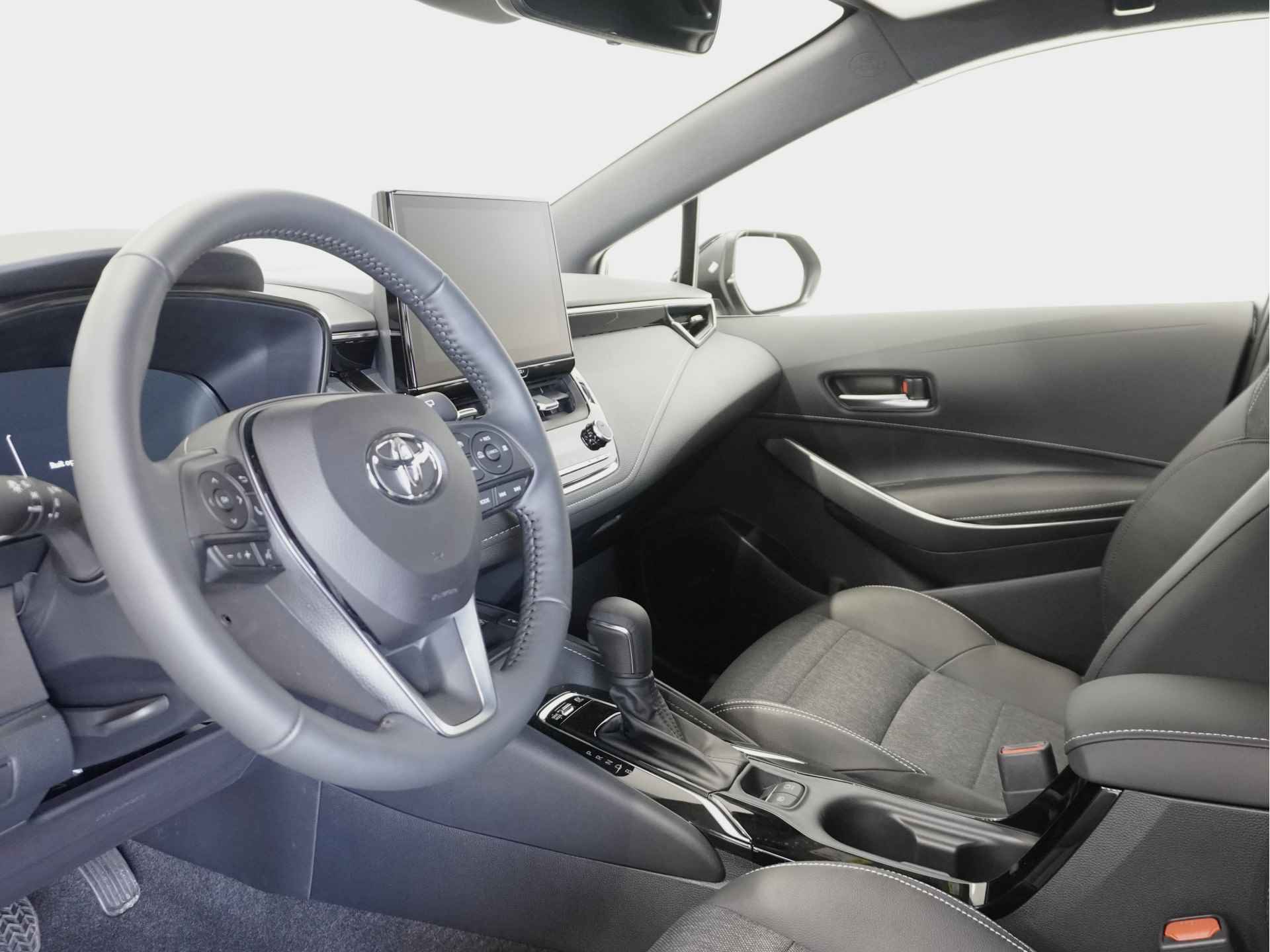 Toyota Corolla Touring Sports 1.8 Hybrid Team D | Nieuw model | Tech pakket  | Navi | Ongebruikte auto | Rijklaarprijs - 16/44