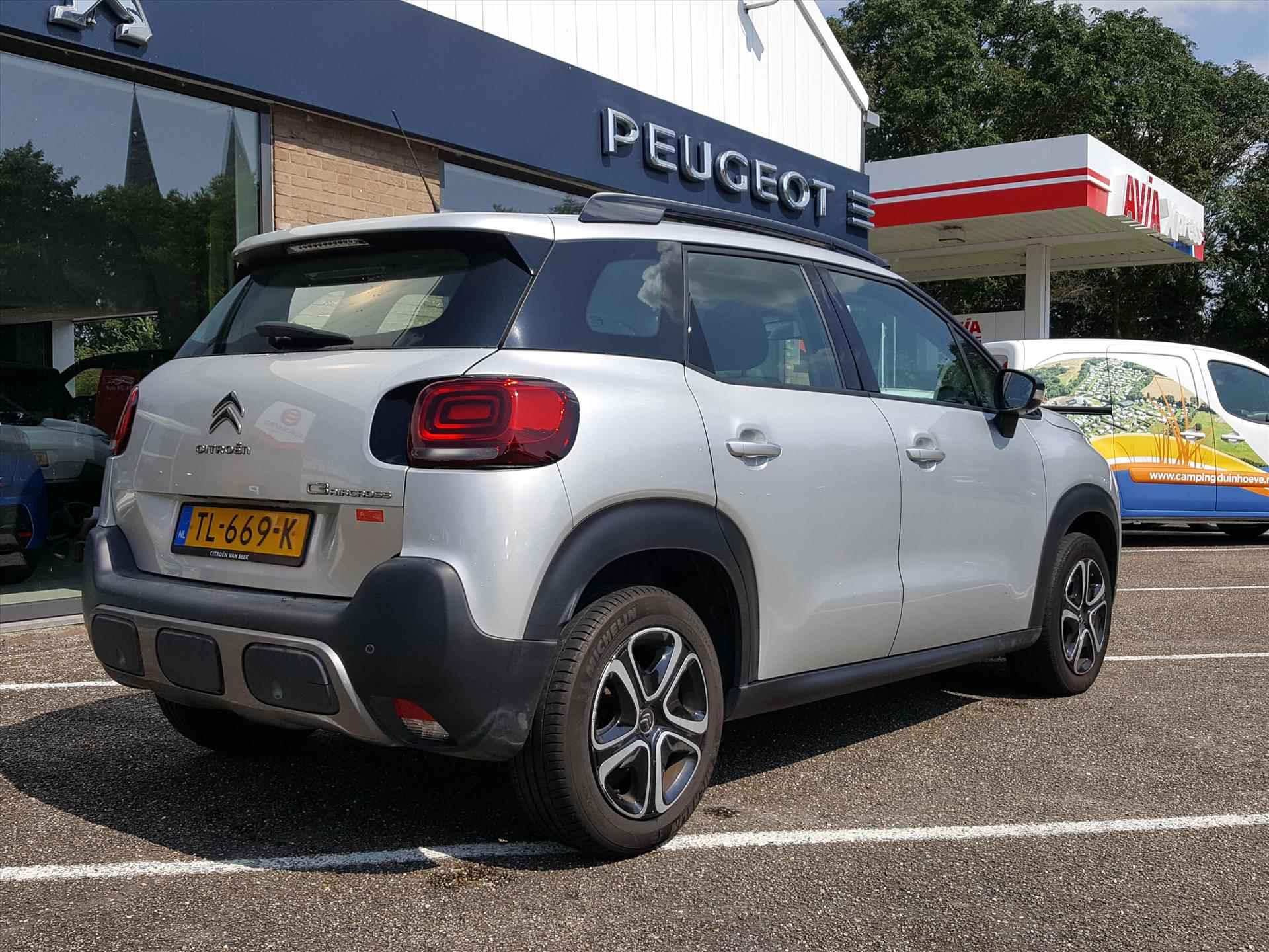 Citroen C3 Aircross 1.2 PureTech 110pk S&S Feel | Navigatie | Cruise & Climate control | Parkeersensoren | Draadloze telefoonlader | Bluetooth - 4/46