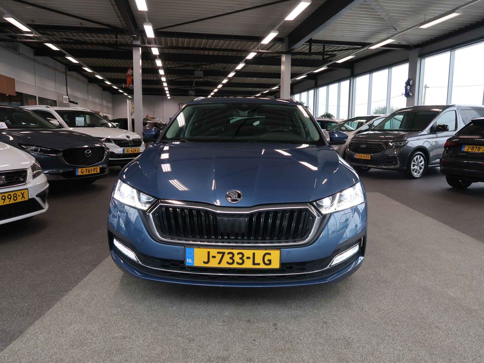 Škoda Octavia Combi 1.5 TSi 150pk First Edition KEYLESS/VIRTUAL/STOELVERW./TREKH.WEGKLAPBAAR - 69/94