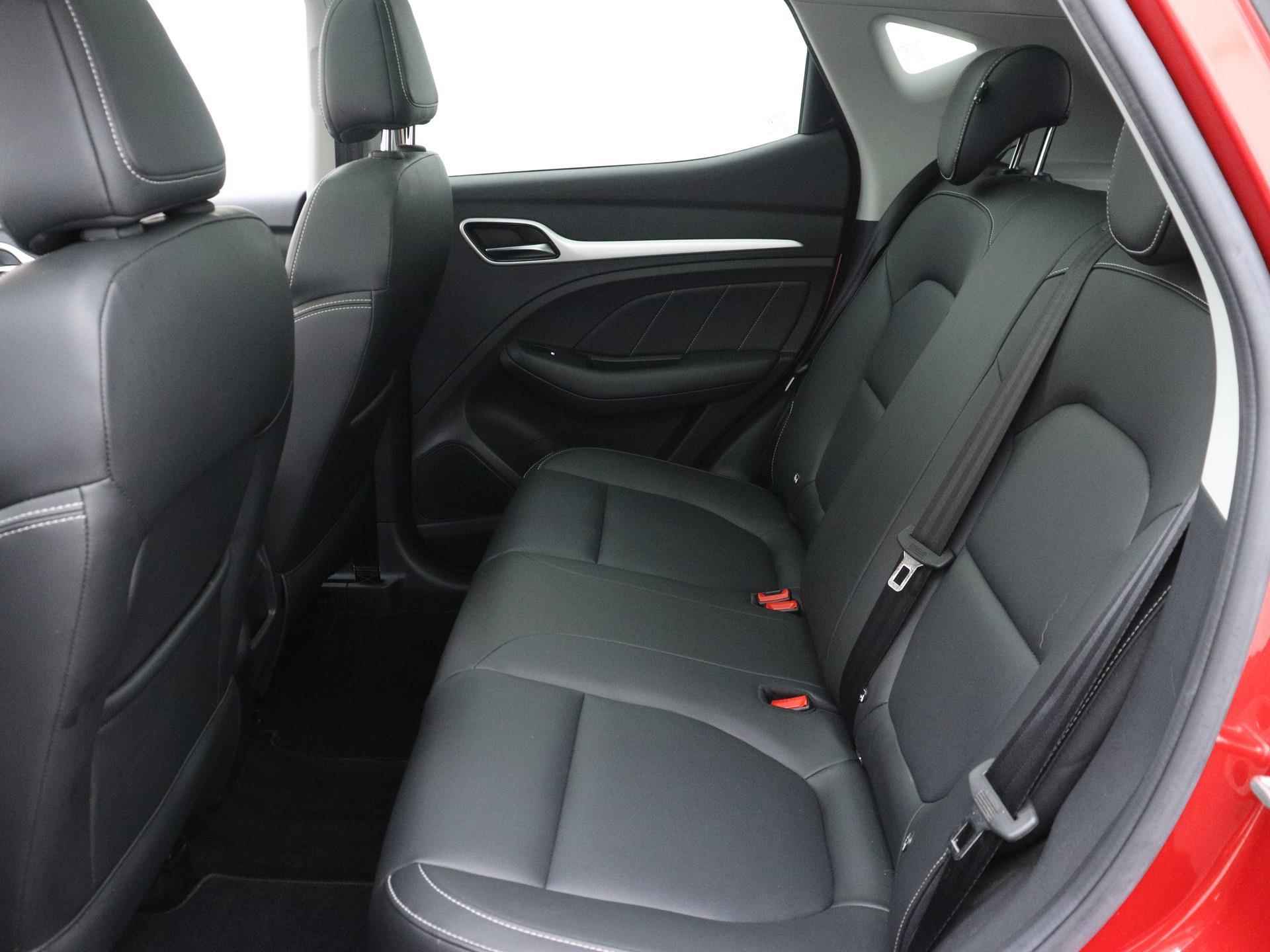 MG ZS EV Luxury 45 kWh | Panorama/ Schuif-kanteldak | LMV | Cam | Adapt. Cruise Control | DAB | Navigatie | Airco | - 6/23