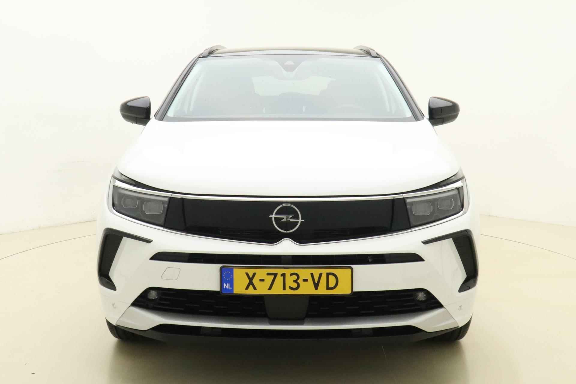 Opel Grandland 1.6 Turbo Hybrid Level 3 | Navigatie | Stoel & Stuurverwarming | Camera | Keyless | Zwart dak | Lichtmetalen velgen - 7/45