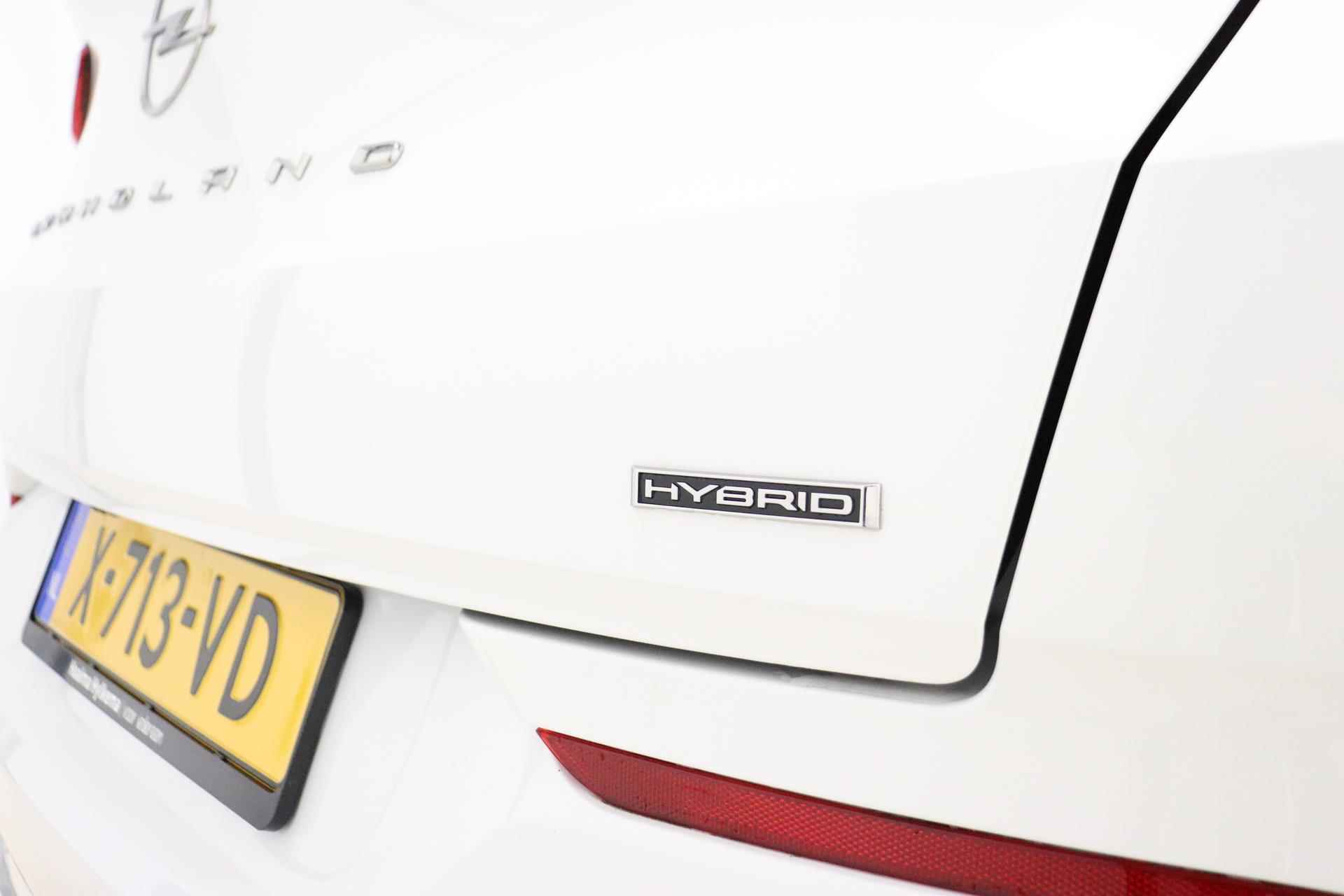 Opel Grandland 1.6 Turbo Hybrid Level 3 | Navigatie | Stoel & Stuurverwarming | Camera | Keyless | Zwart dak | Lichtmetalen velgen - 17/45