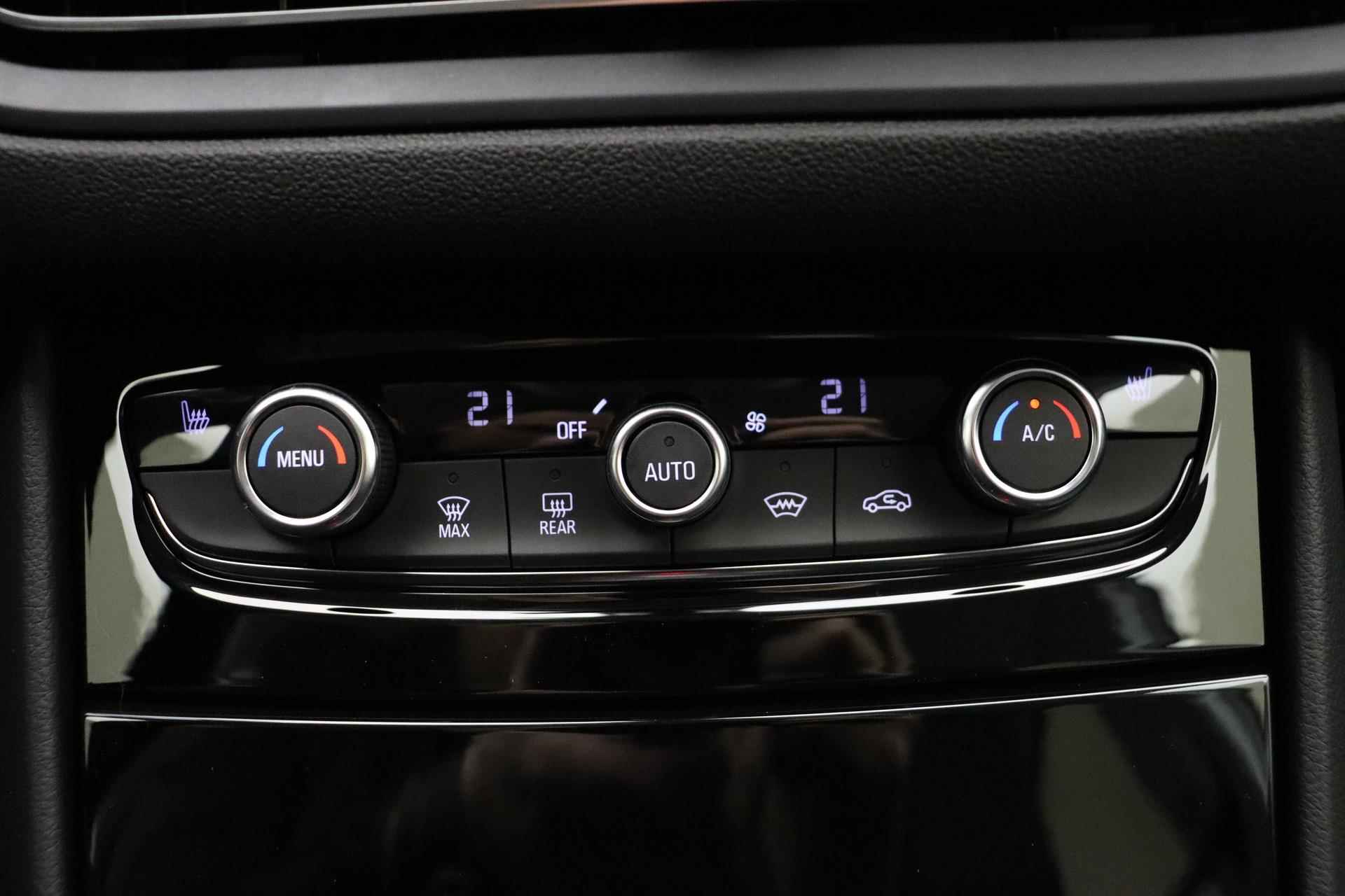 Opel Grandland 1.6 Turbo Hybrid Level 3 | Navigatie | Stoel & Stuurverwarming | Camera | Keyless | Zwart dak | Lichtmetalen velgen - 31/45