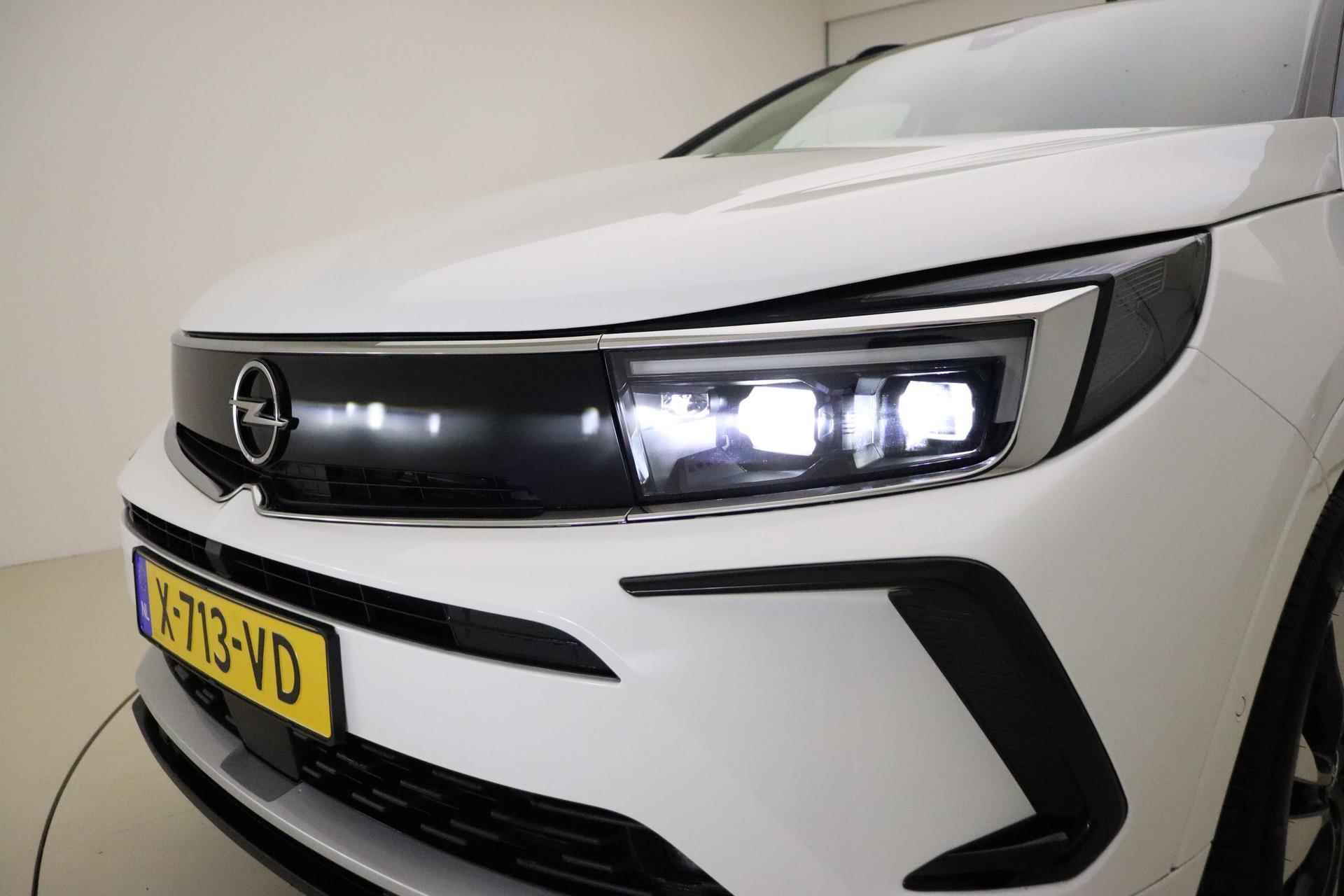 Opel Grandland 1.6 Turbo Hybrid Level 3 | Navigatie | Stoel & Stuurverwarming | Camera | Keyless | Zwart dak | Lichtmetalen velgen - 32/45