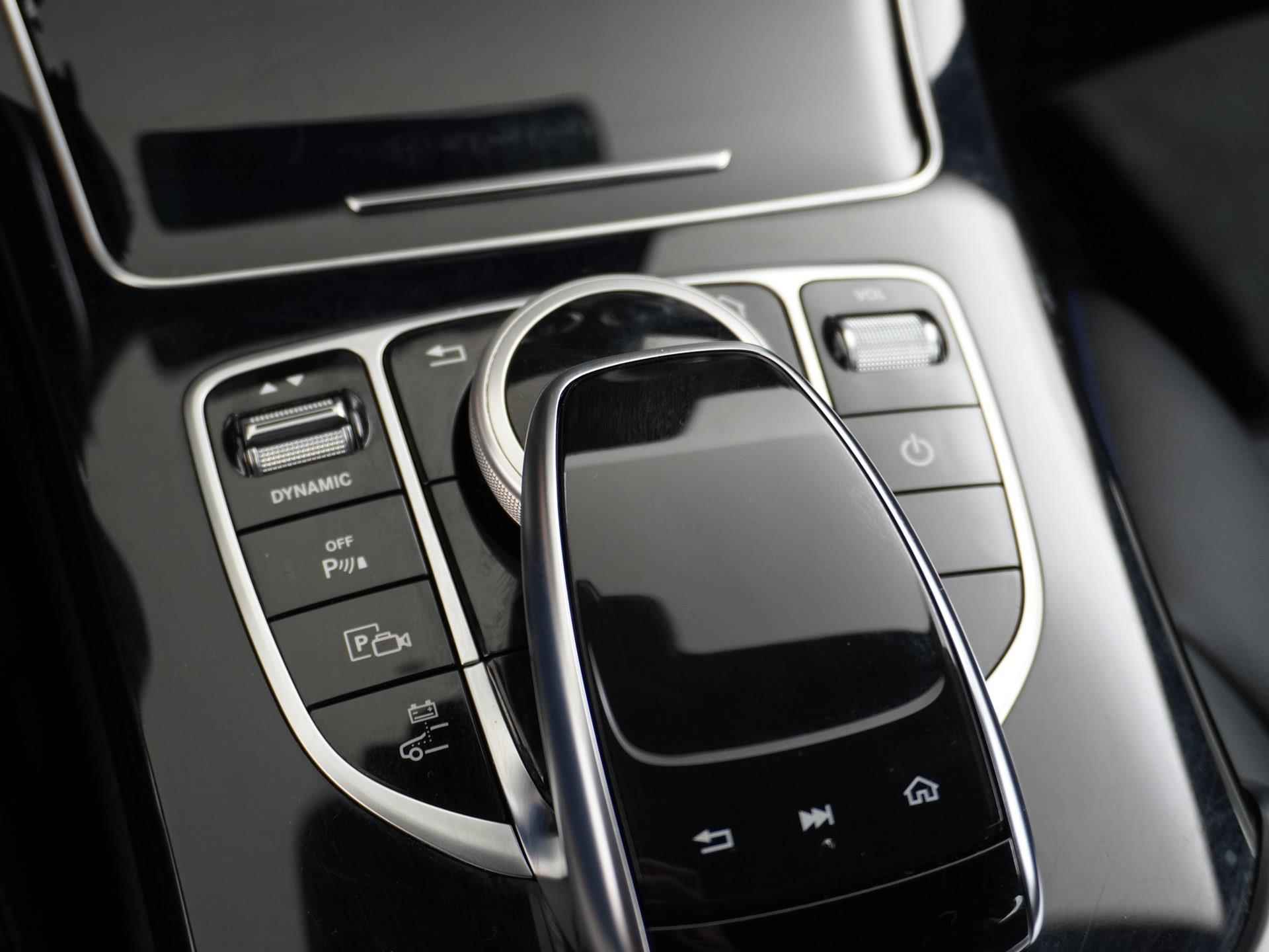 Mercedes-Benz C-klasse Estate 300 e Business Solution AMG VIRTUAL DASH | ELEK. TREKHAAK |RIJKLAARPRIJS INCL. 12 MND. BOVAGGARANTIE - 50/53