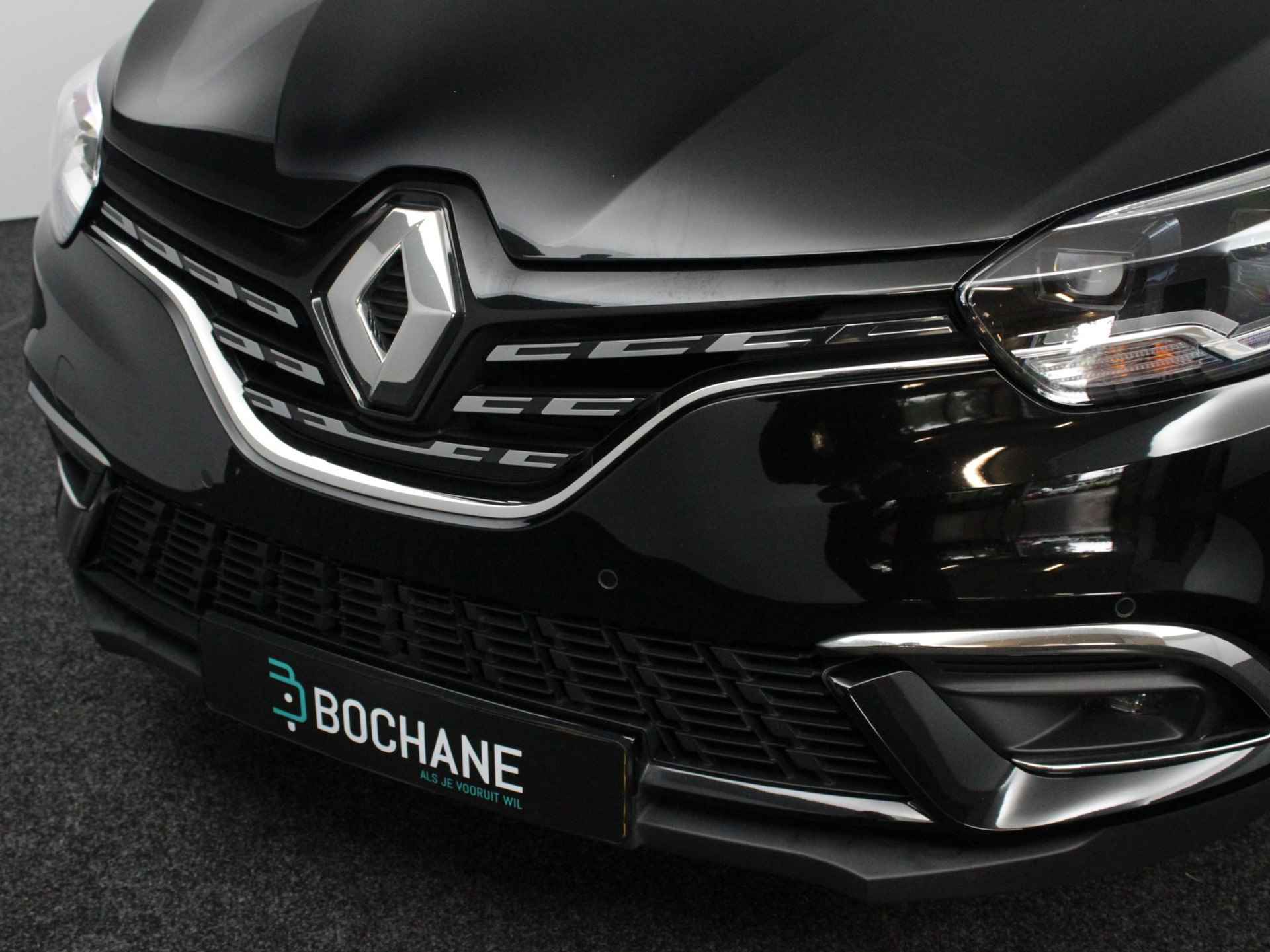 Renault Scénic 1.3 TCe 159 EDC Black Edition | Dealer onderhouden! | Trekhaak wegklapbaar | Stoelverw. | Head-up display | PDC V+A + Camera | Apple Carplay/Android Auto - 18/50