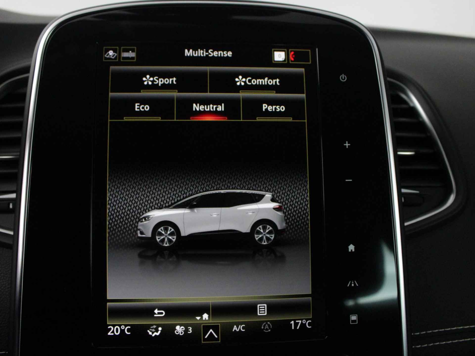 Renault Scénic 1.3 TCe 159 EDC Black Edition | Dealer onderhouden! | Trekhaak wegklapbaar | Stoelverw. | Head-up display | PDC V+A + Camera | Apple Carplay/Android Auto - 45/50