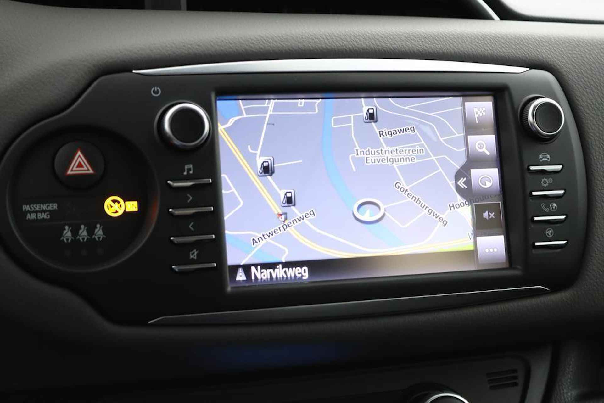 Toyota Yaris 1.5 Hybrid Aspiration | Navigatie | Climate control | Parkeercamera | Cruisecontrol | - 27/48