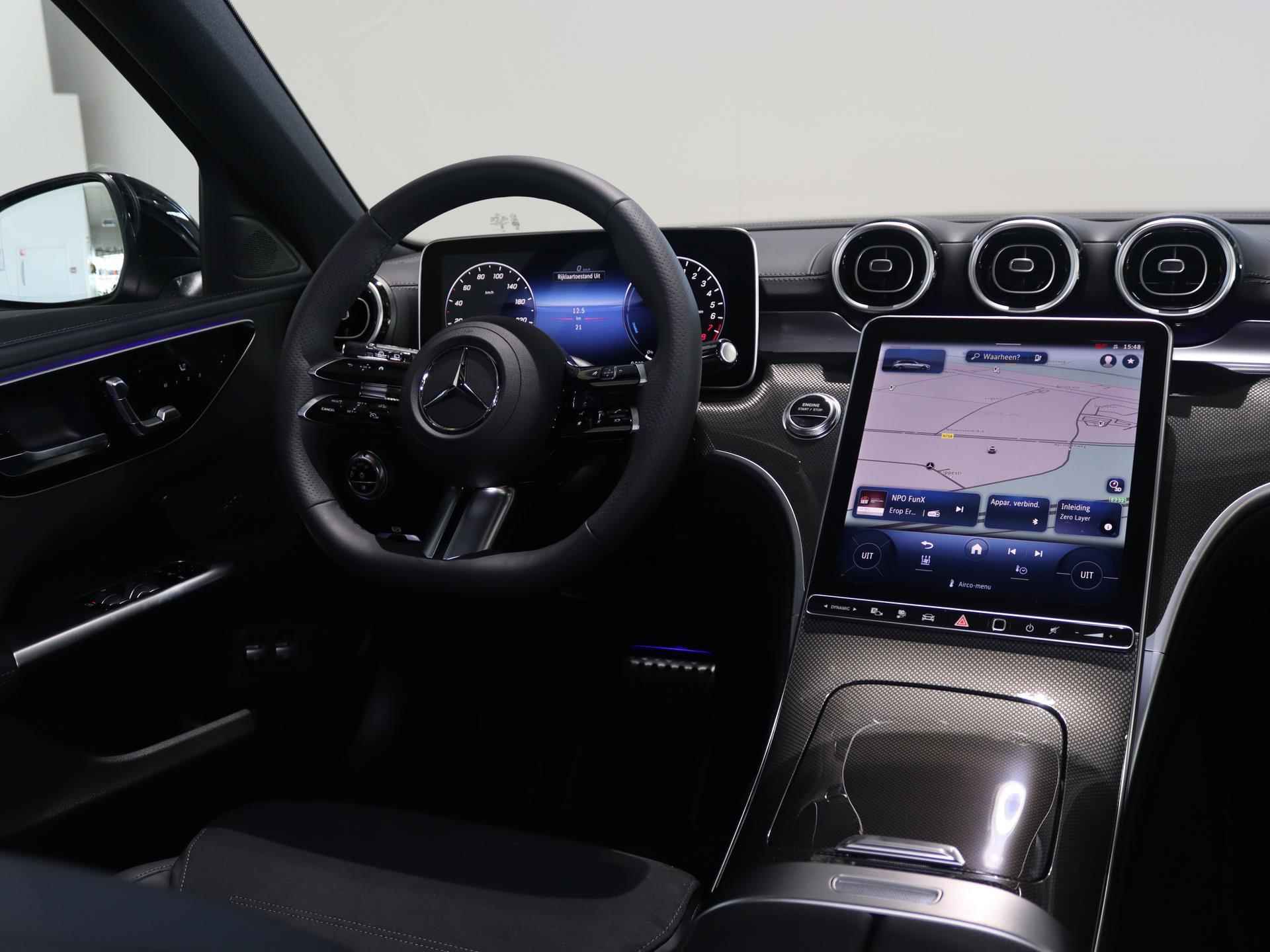 Mercedes-Benz C 300 e Estate AMG Line | Panorama dak | Sfeerverlichting | Carplay | 18 Inch | High Performance Led Koplampen - 15/25