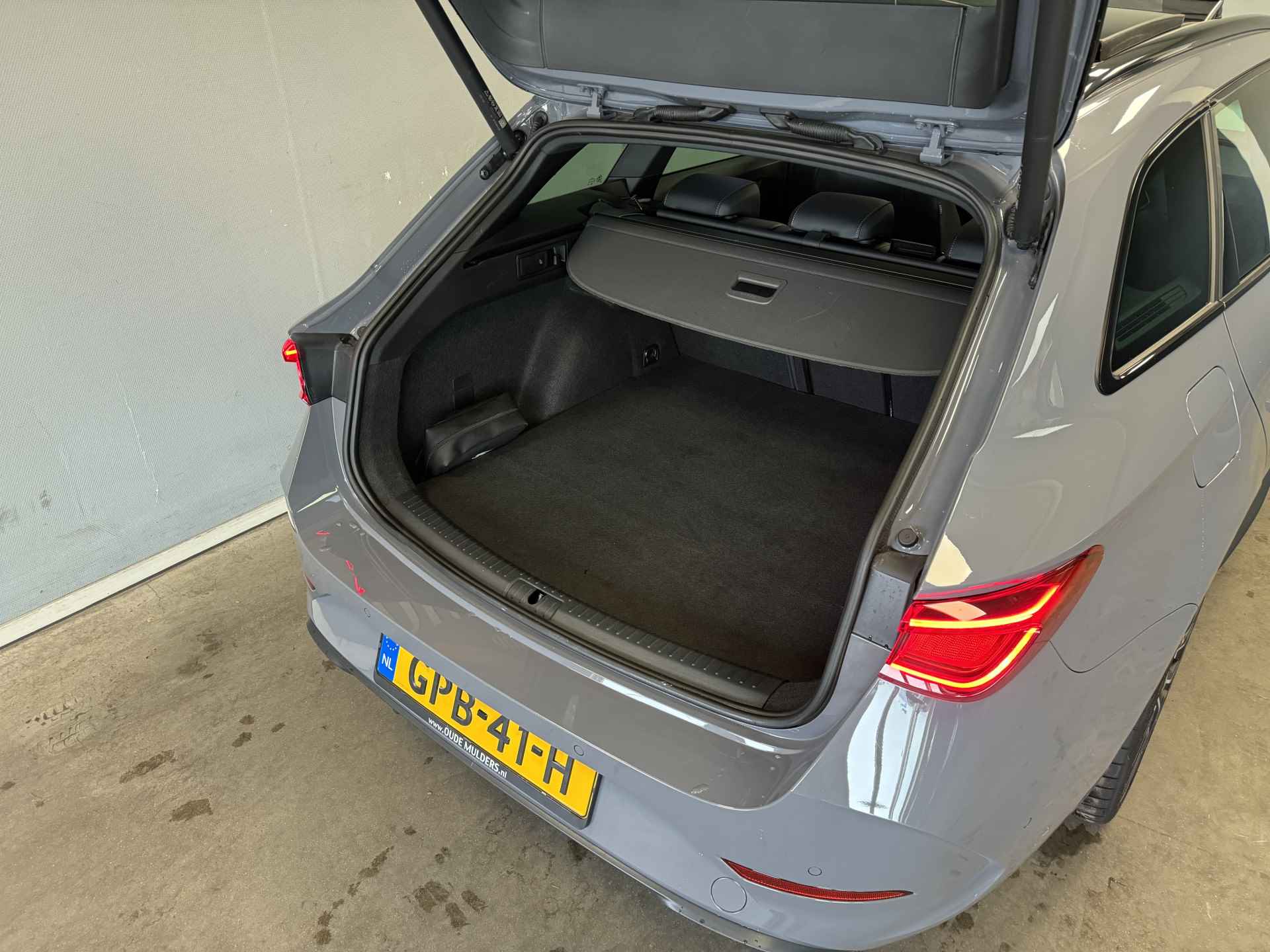 CUPRA Leon Sportstourer 1.4 e-Hybrid VZ Panoramadak/FullLink/ElekStoelen - 10/37